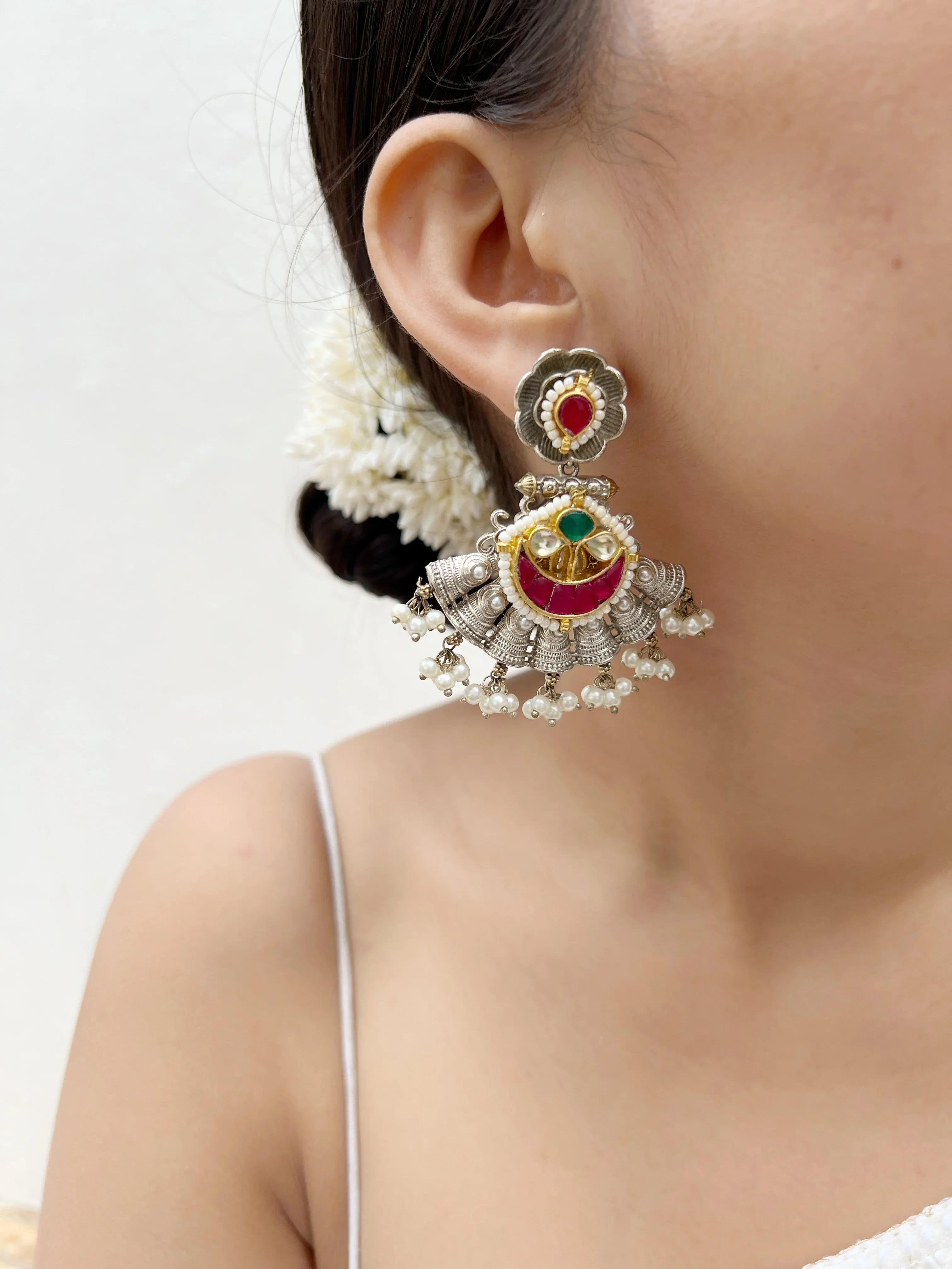 Sadabahar Fusion Chandbalis - Jhaanjhariya