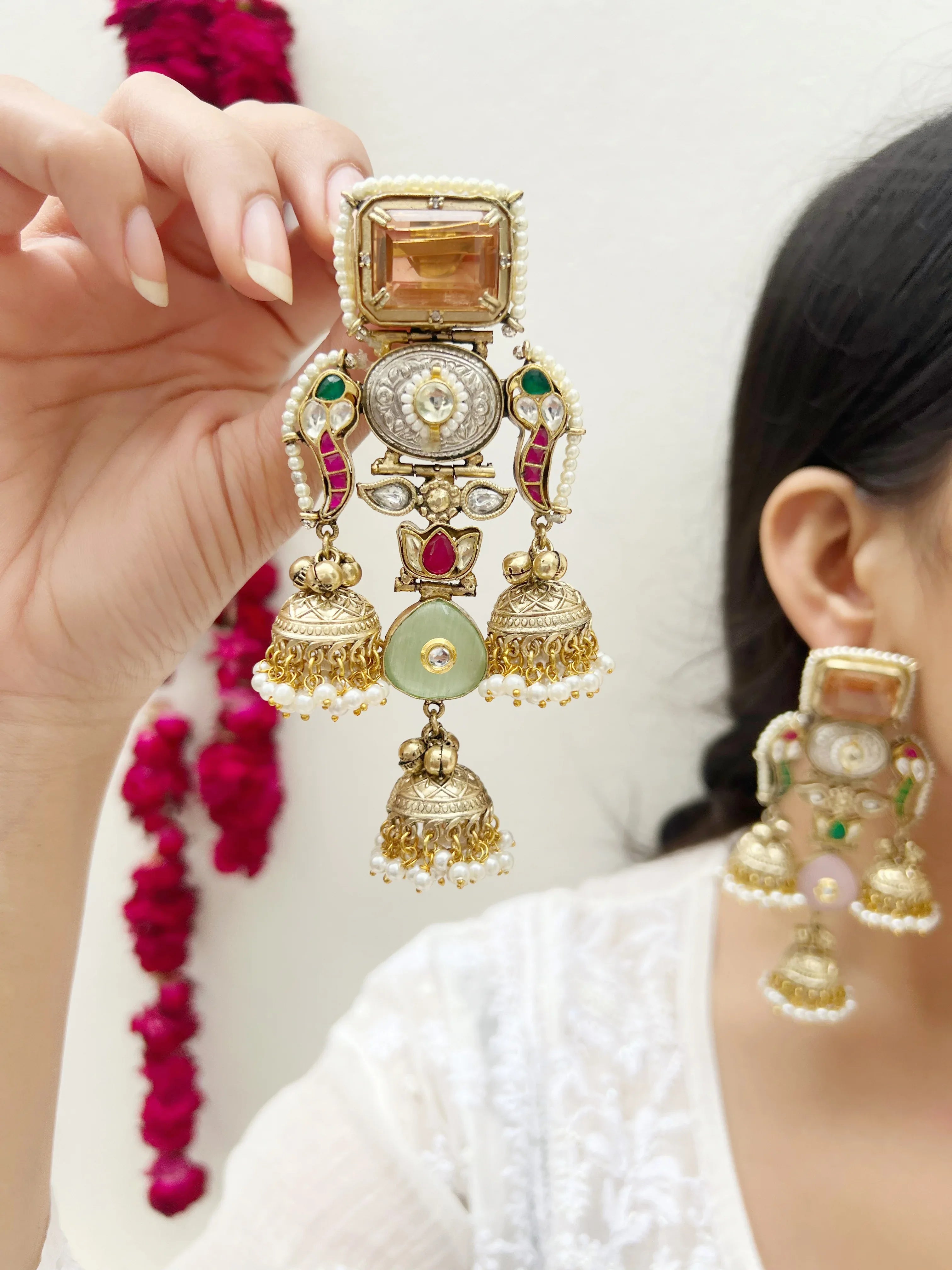 Meera Motif Earring - Jhaanjhariya