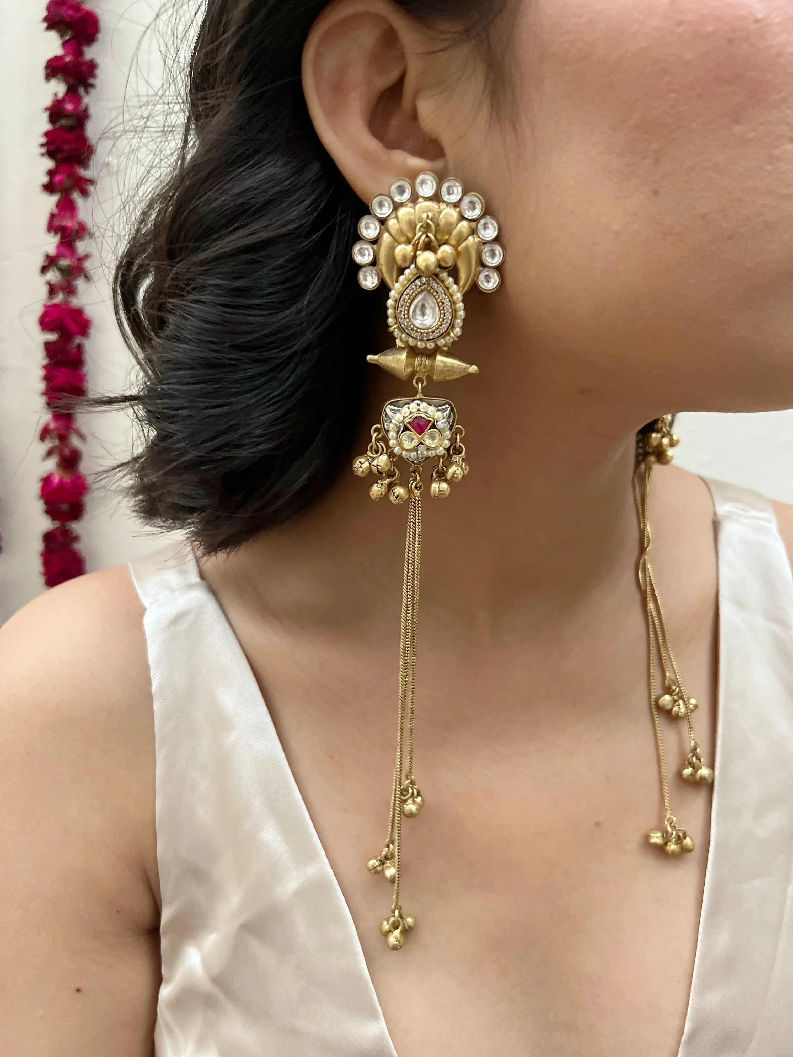 Rawi Dejhoor Earrings - Jhaanjhariya