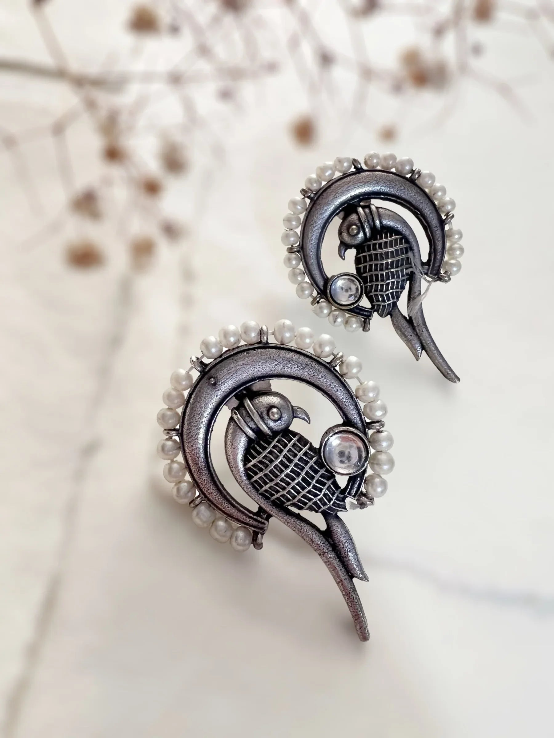 Totah Pearl Studs - Jhaanjhariya