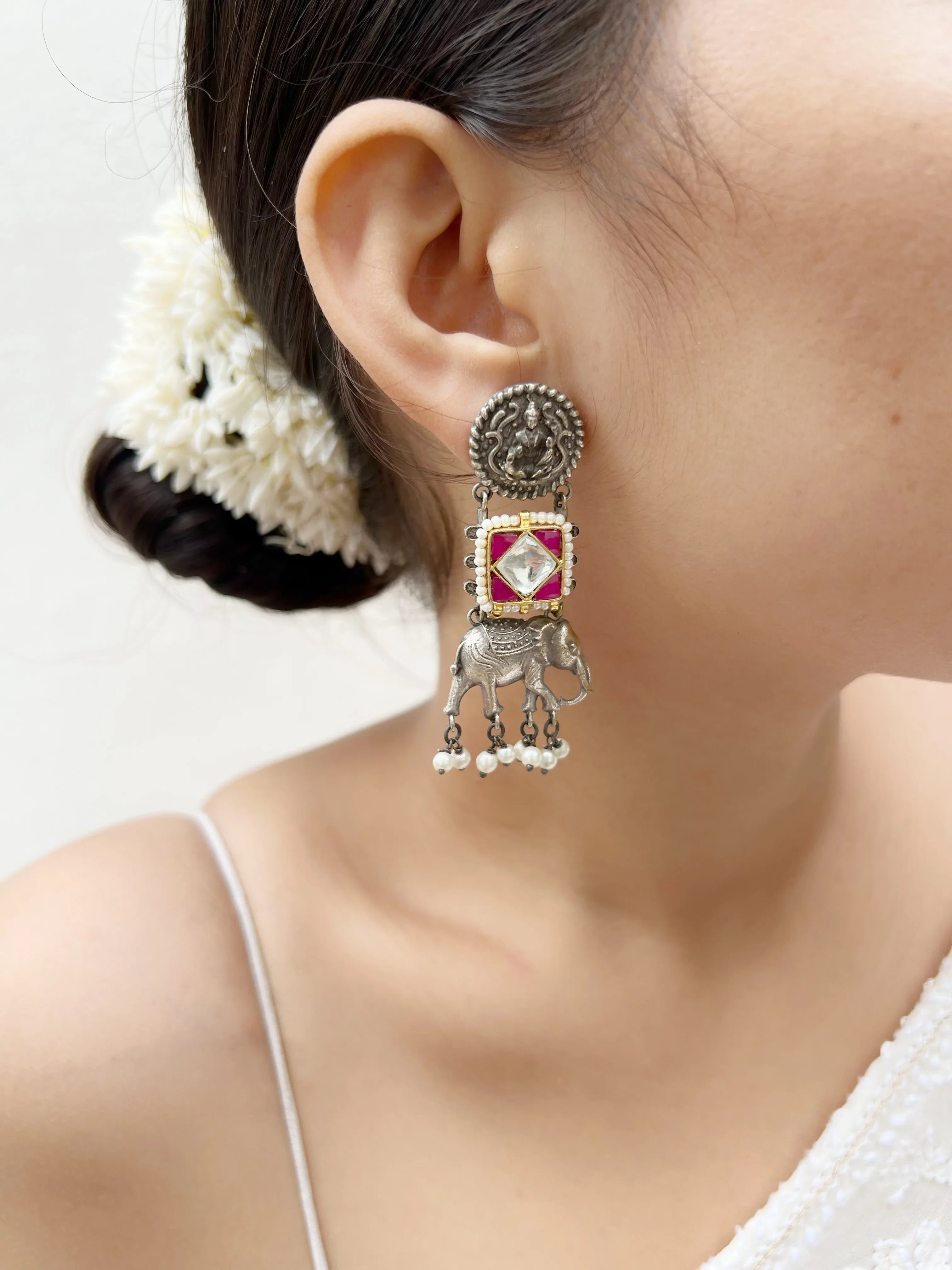 Gajah Paanchi Danglers - Jhaanjhariya