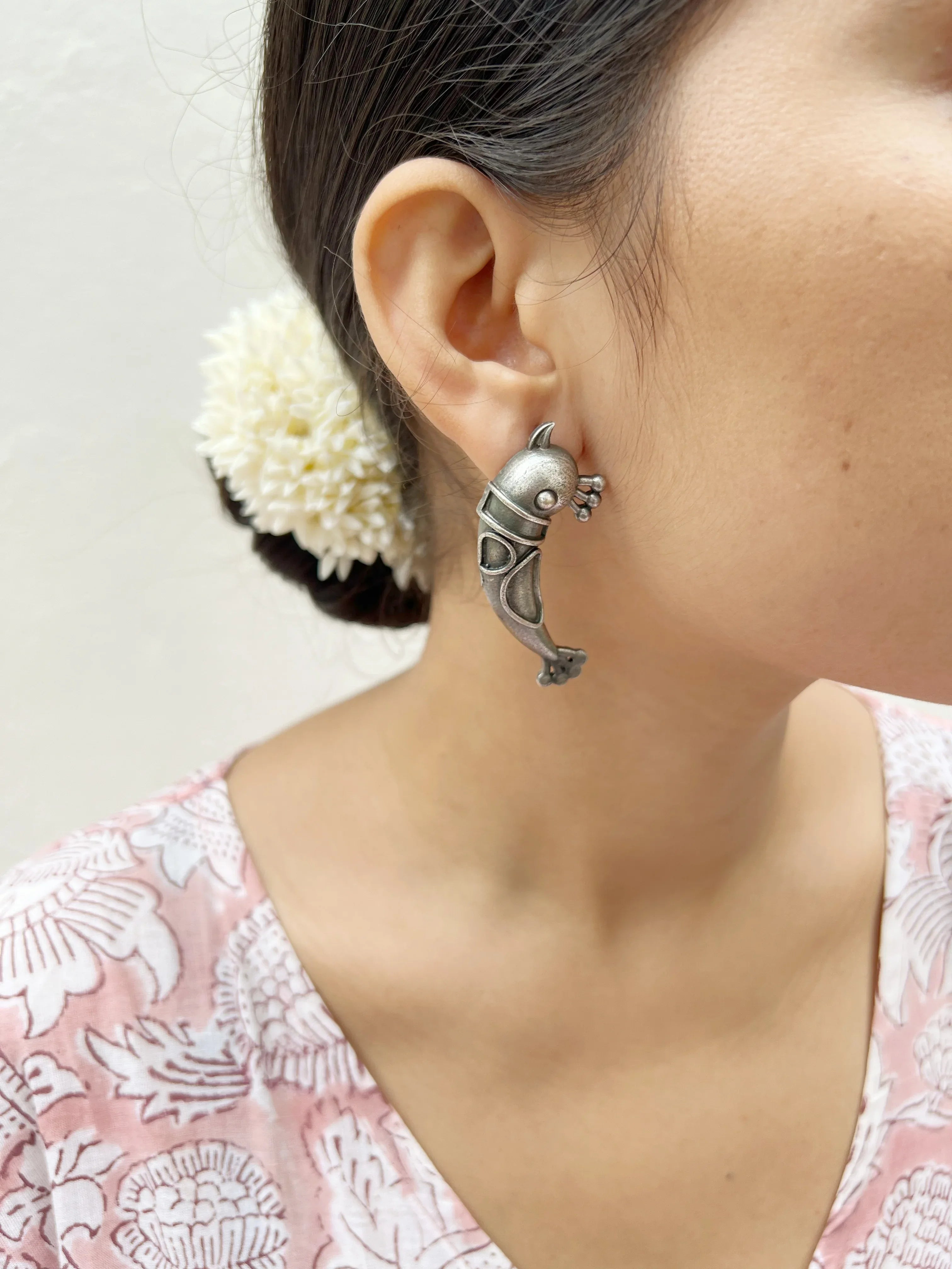 Quirky Bird Studs - Jhaanjhariya