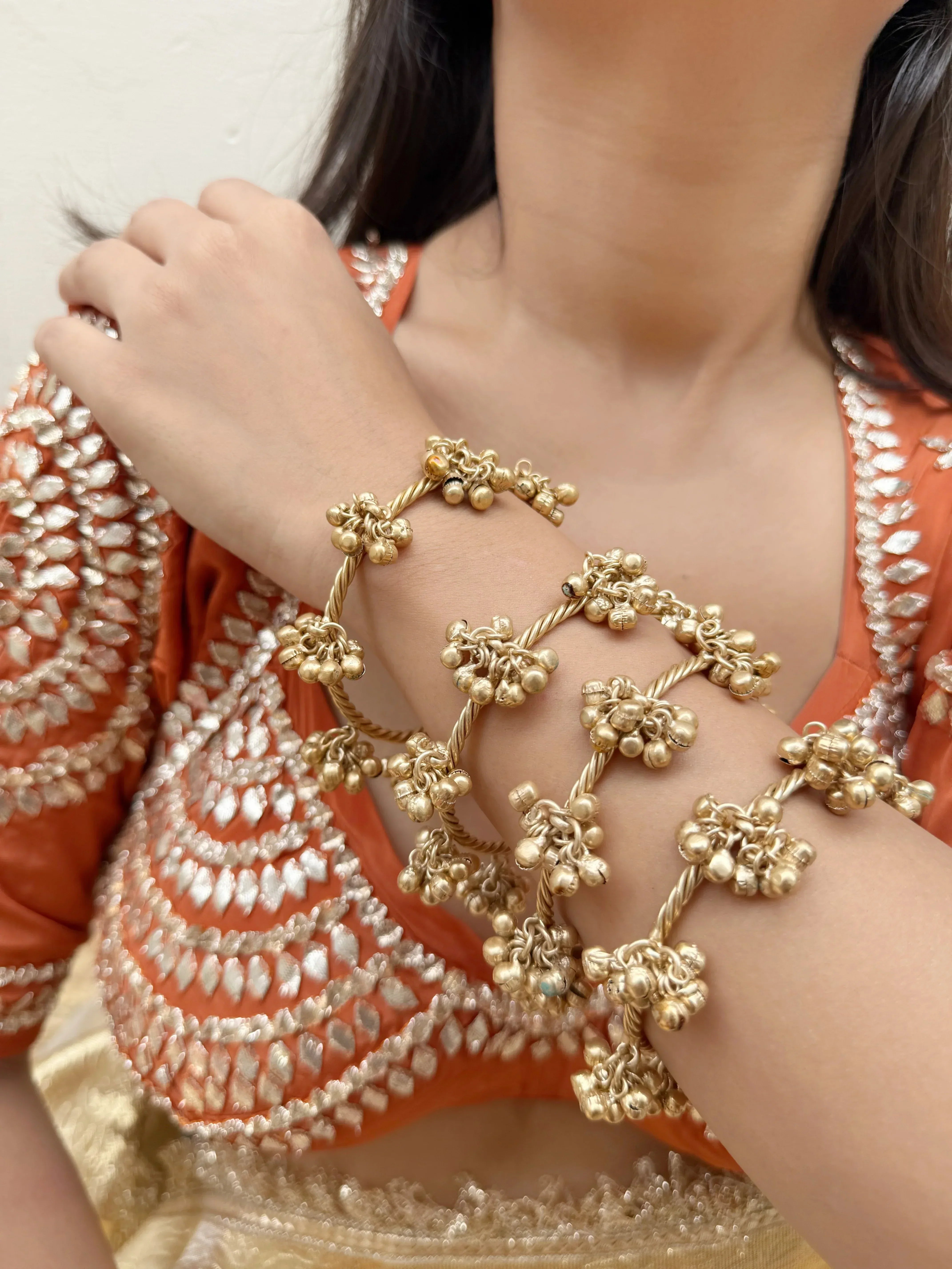 Chan Chan Ghunghroo Bangles ( set of 16 ) - Jhaanjhariya