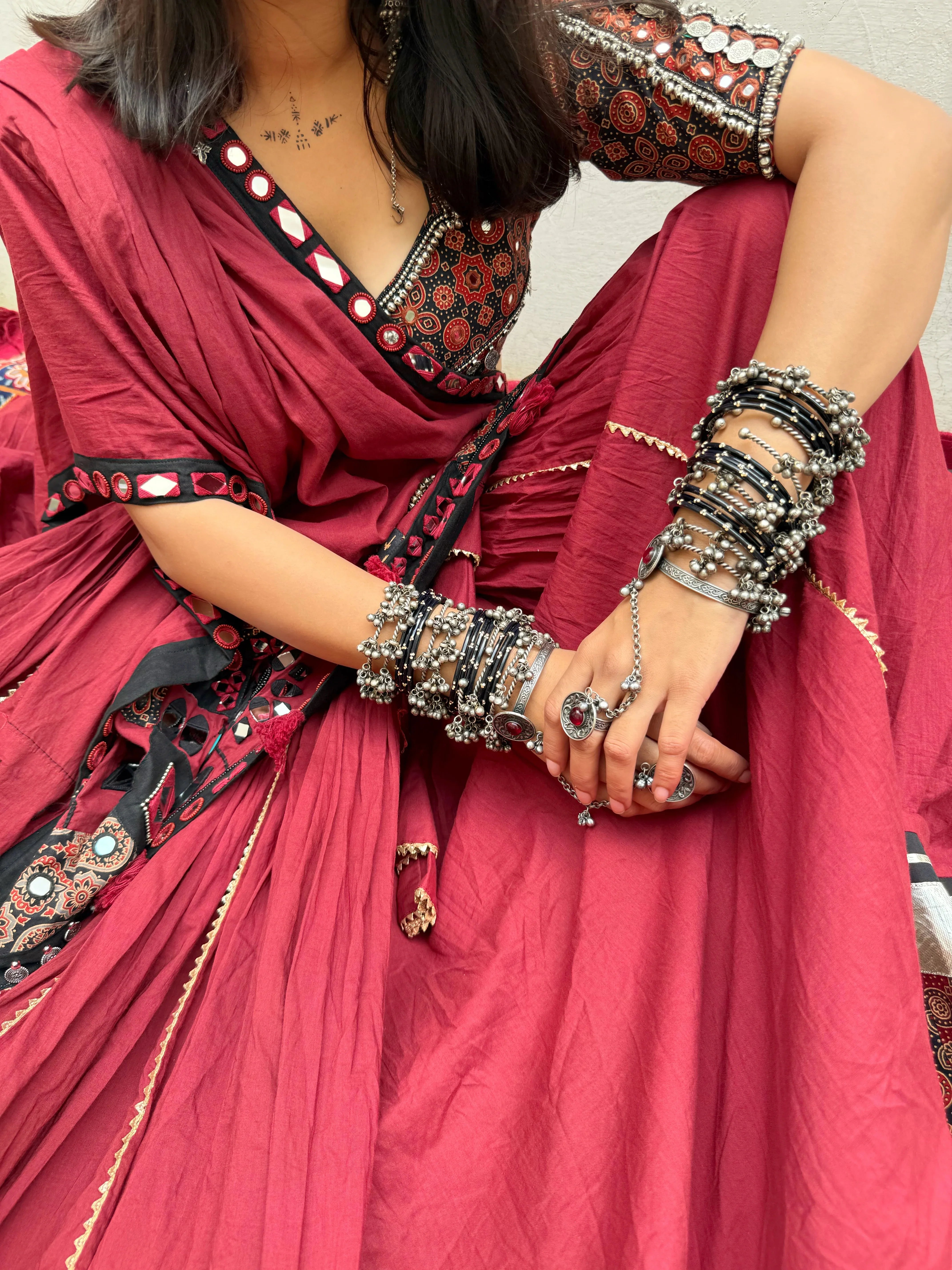 Black Oxidised Chan Chan Ghunghroo Bangles ( set of 4 ) - Jhaanjhariya