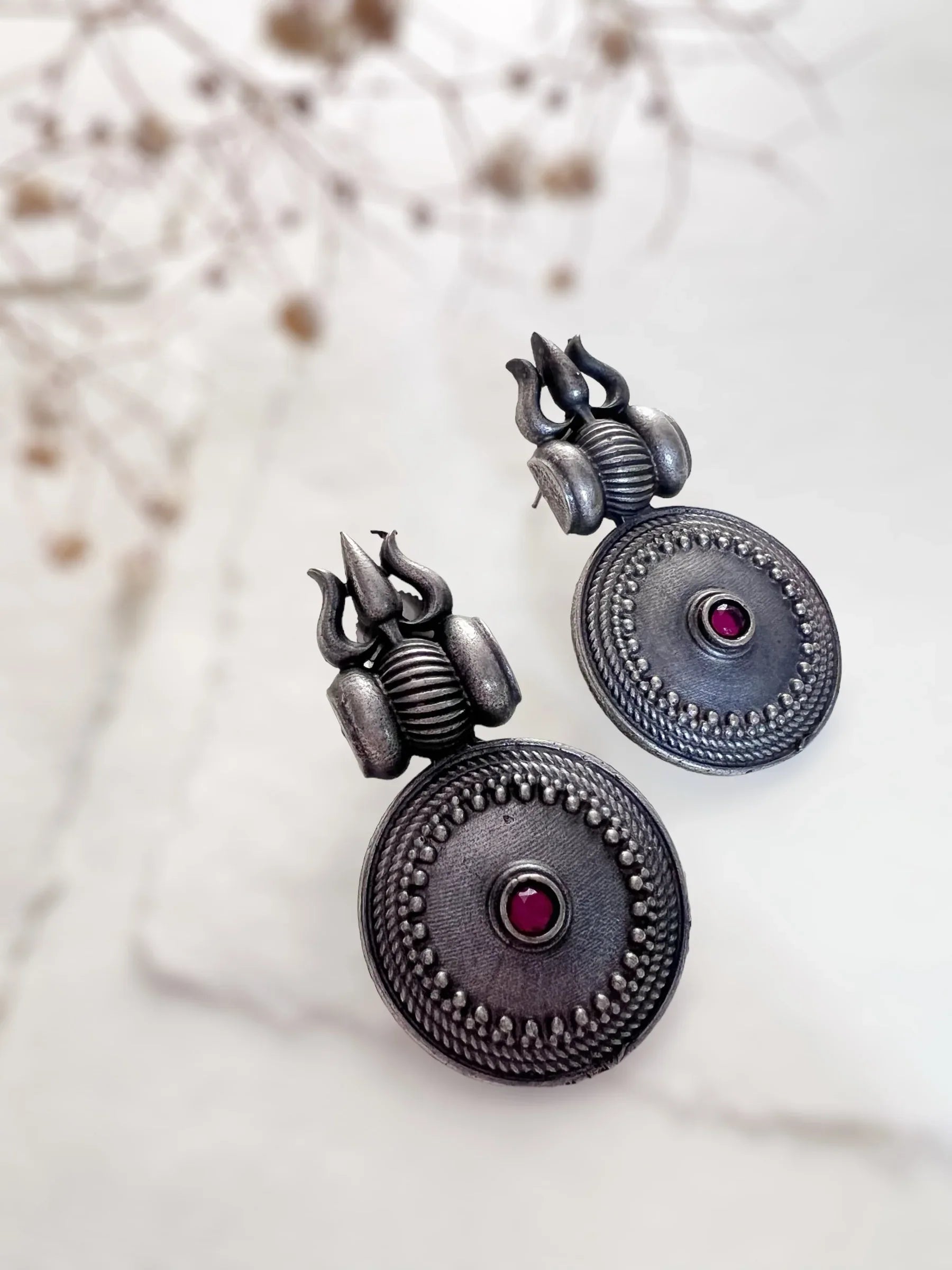 Trishul Chakri Studs - Jhaanjhariya