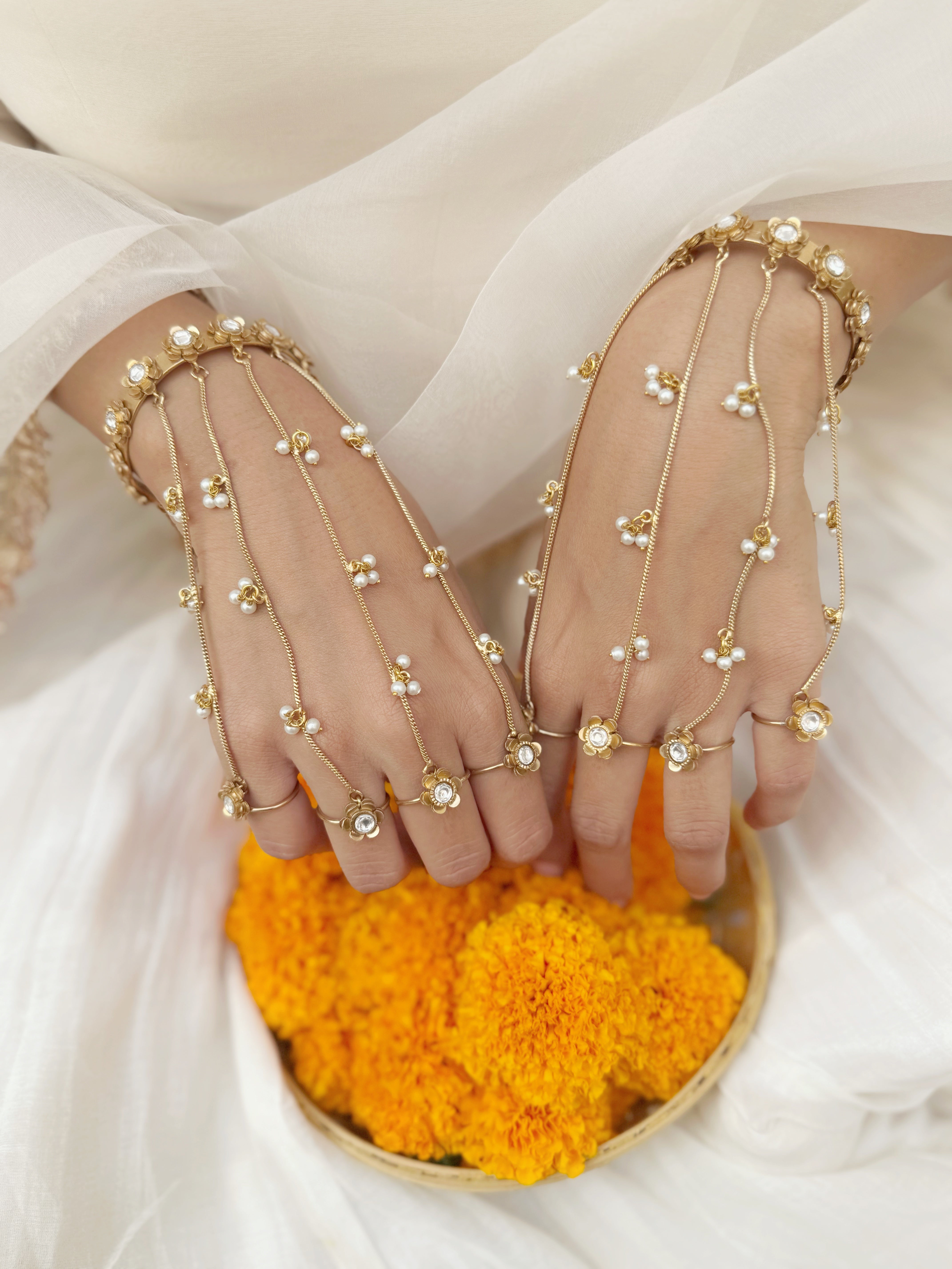 Sohni Heer Hathphool