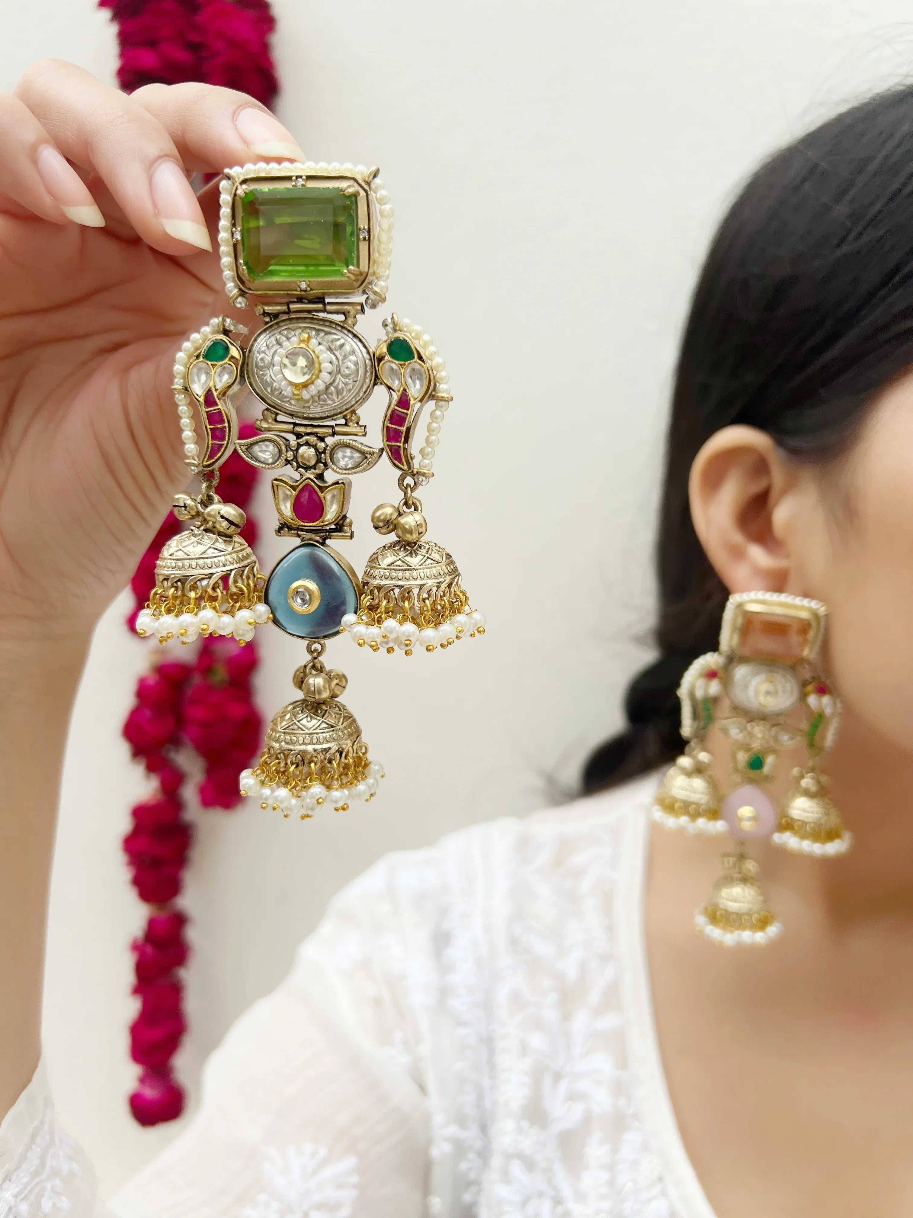 Meera Motif Earring - Jhaanjhariya