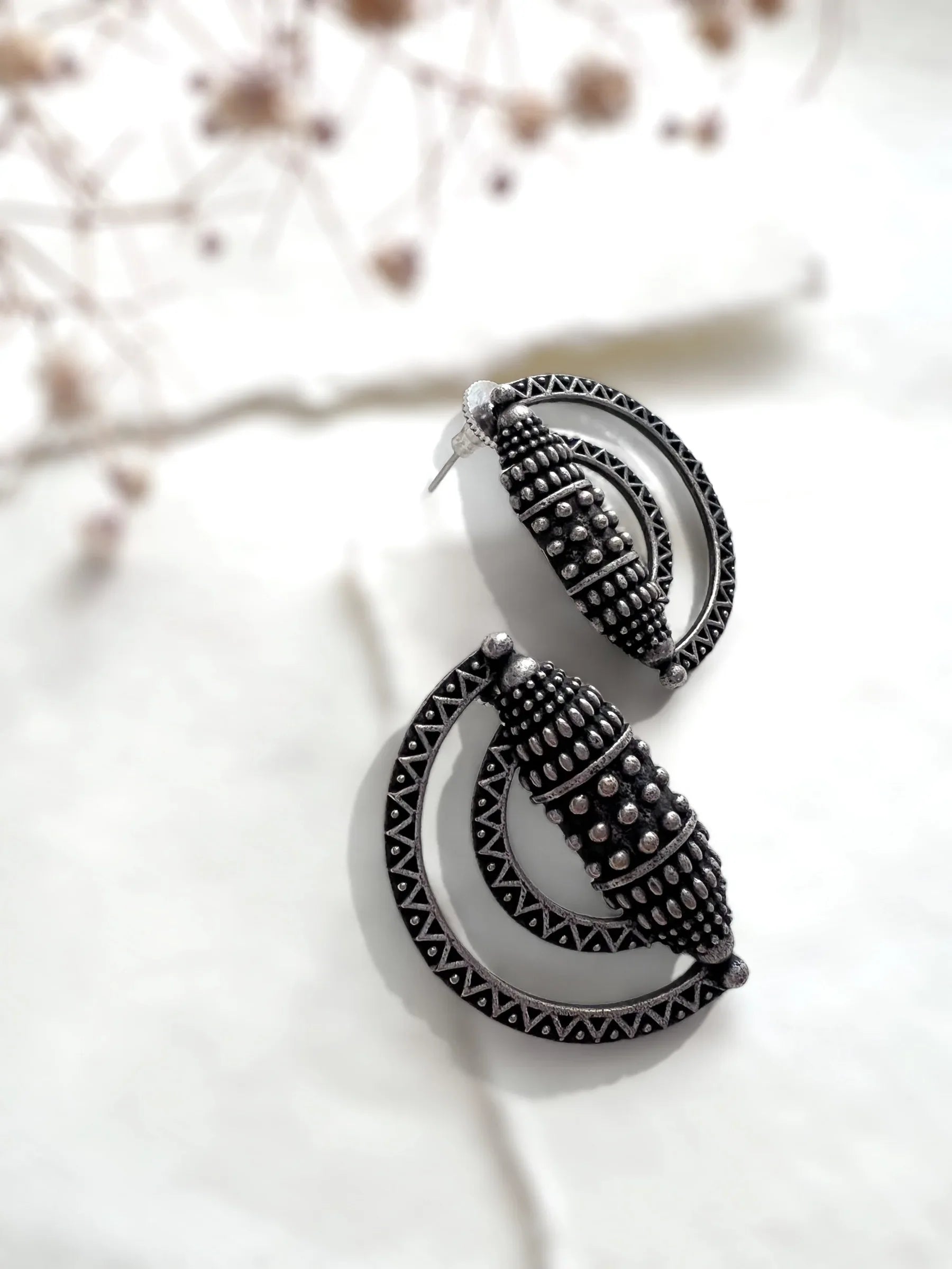 Voylla studs - Jhaanjhariya