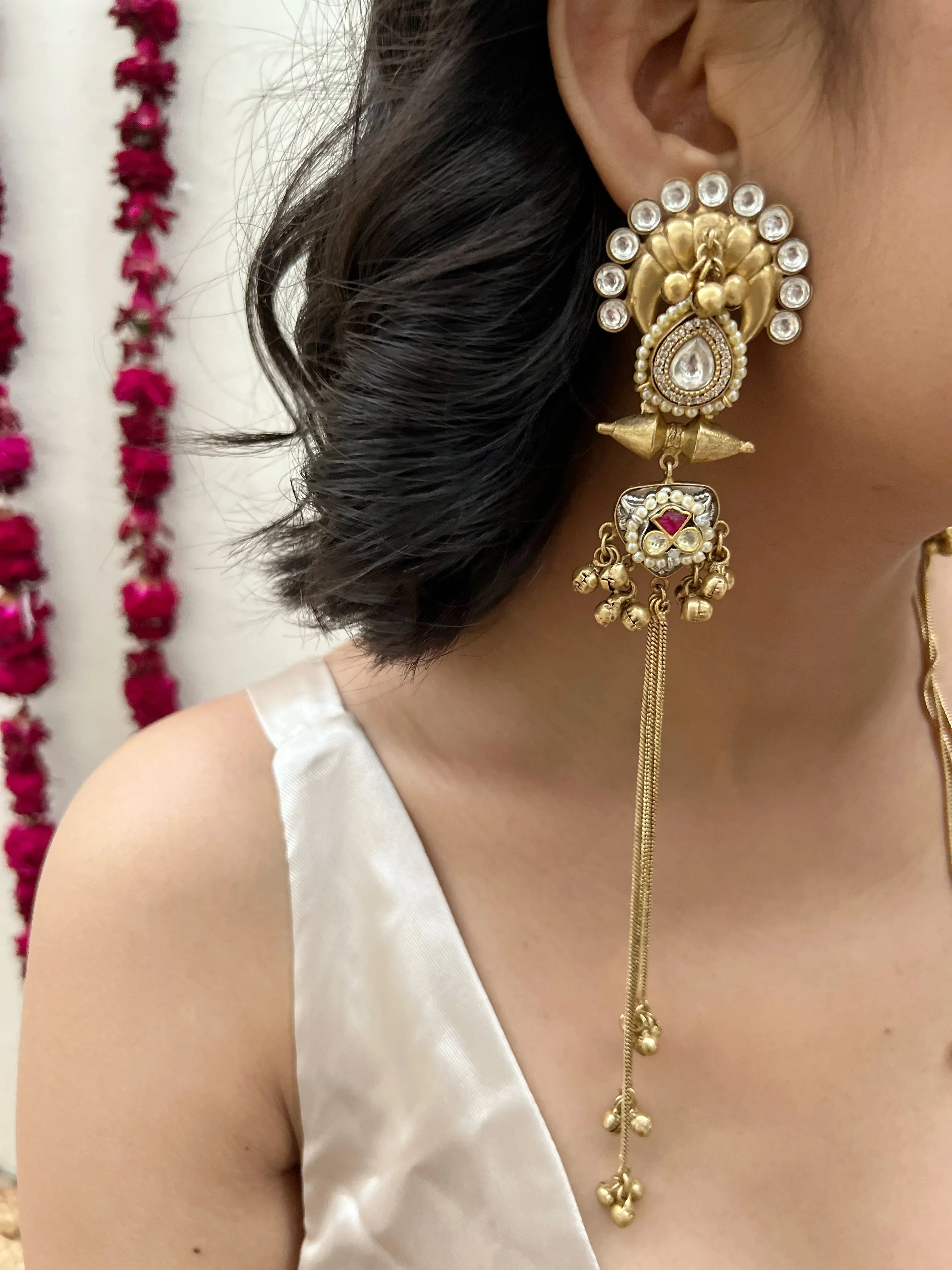 Rawi Dejhoor Earrings - Jhaanjhariya
