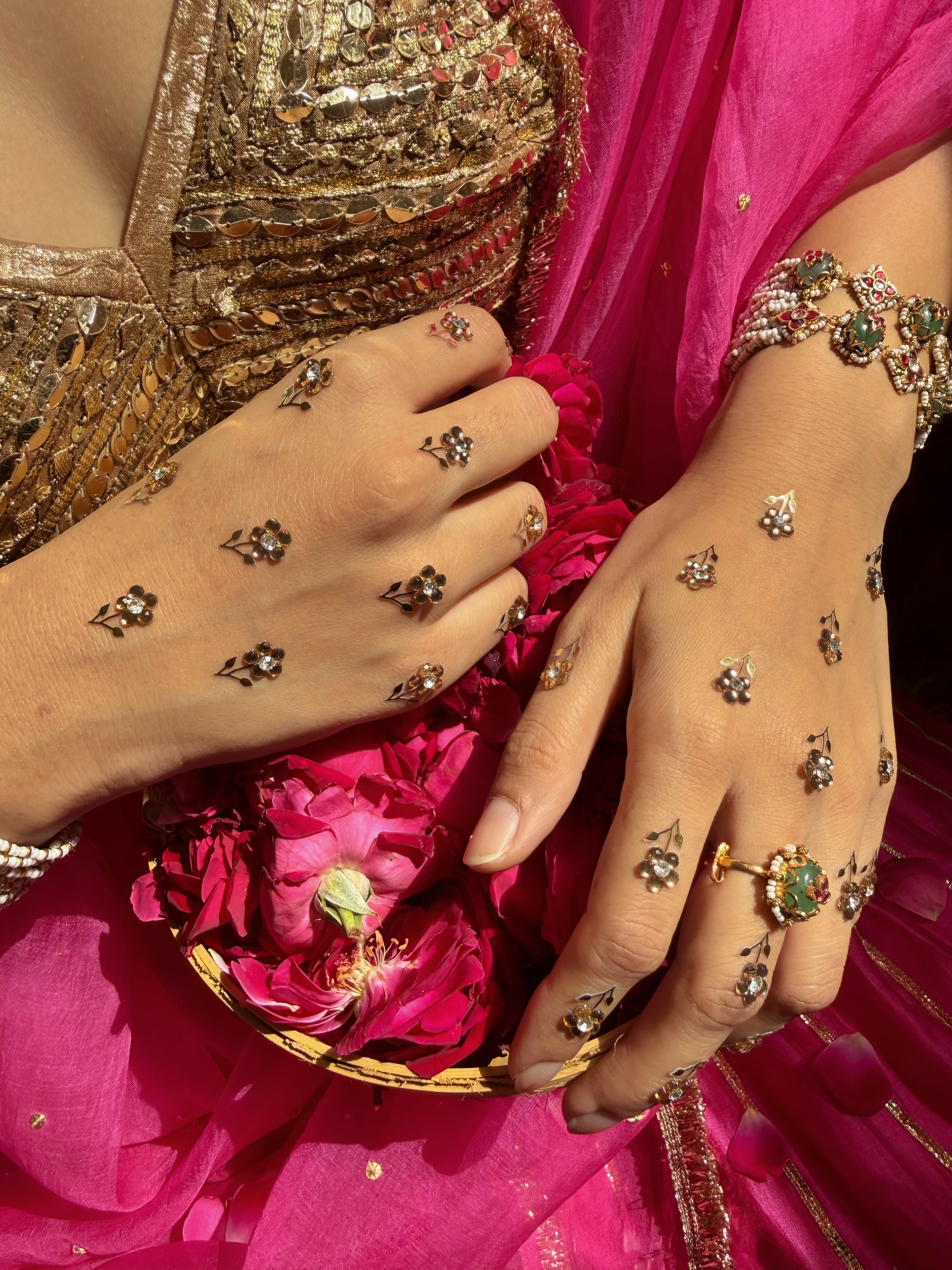 Desi Freckles-Floral Bindi Edit ( Mehendi Stickers)