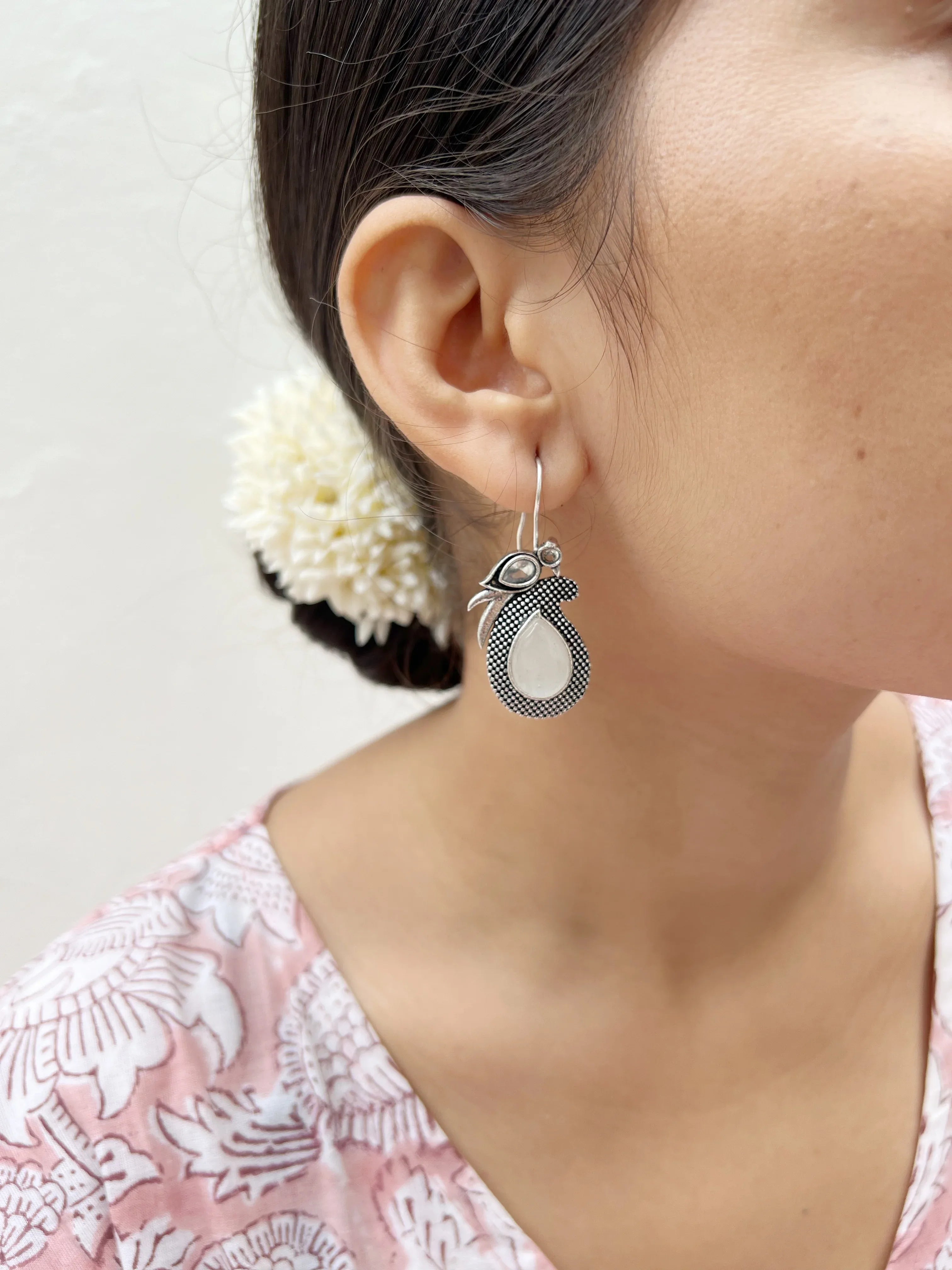 Chidiya Rani Stone Hook Earrings (SET OF TWO) - Jhaanjhariya