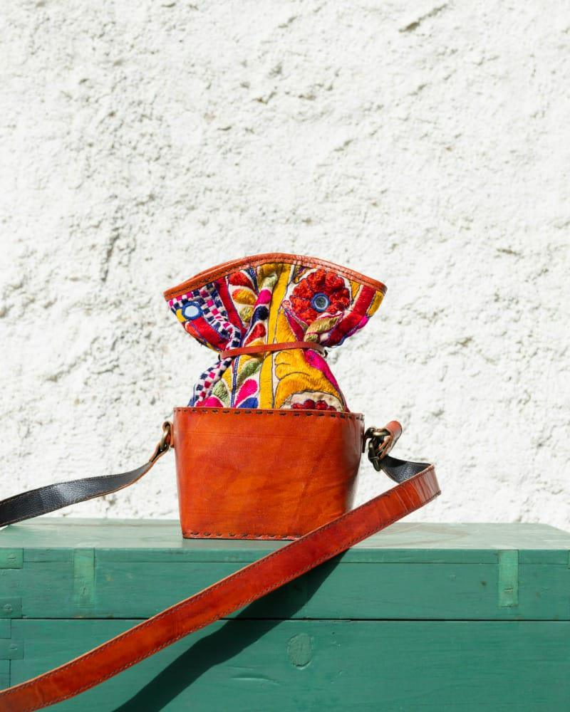 Rangilo boho basta - Jhaanjhariya