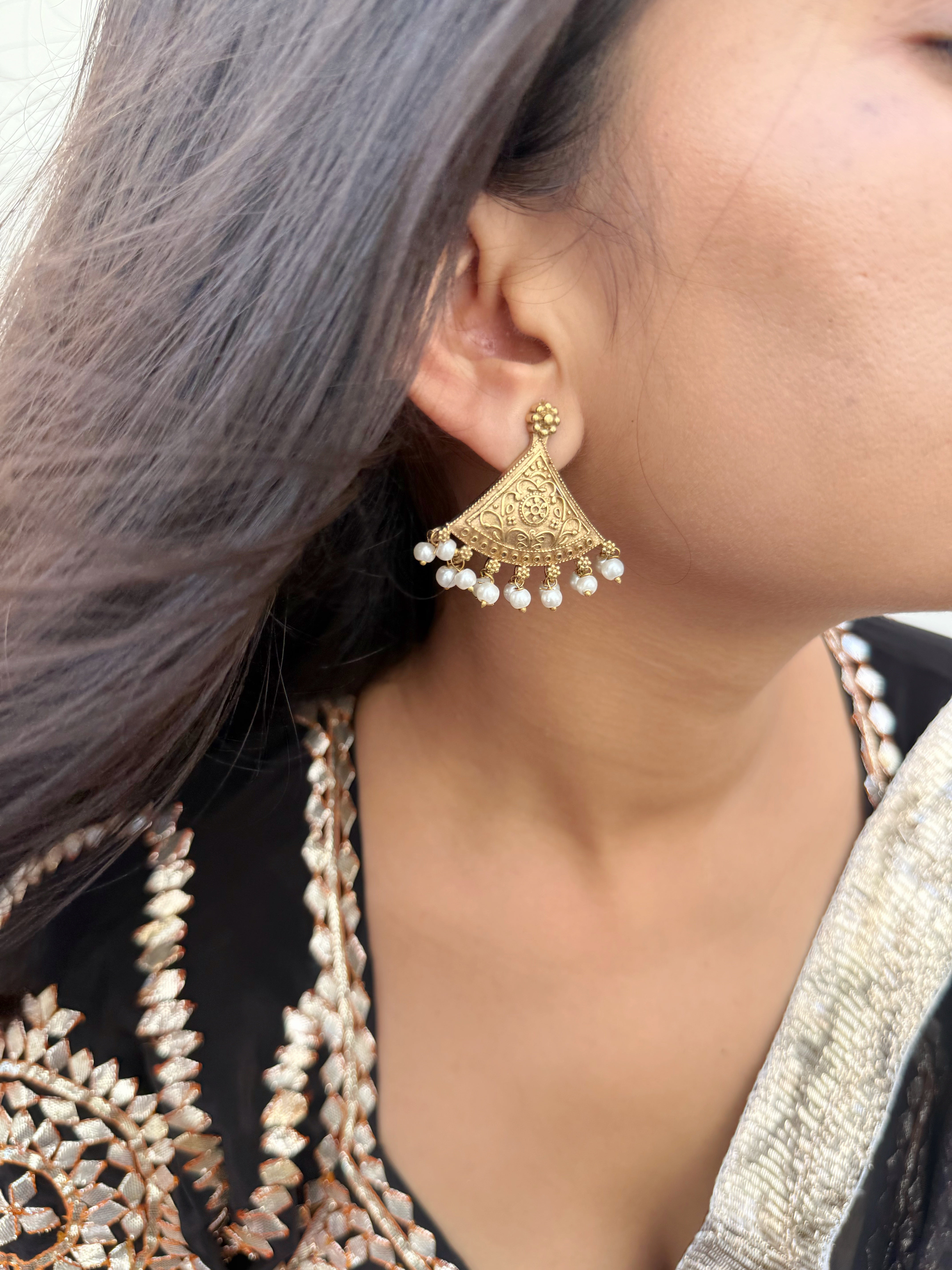 Sona Triangle Pearl Earrings