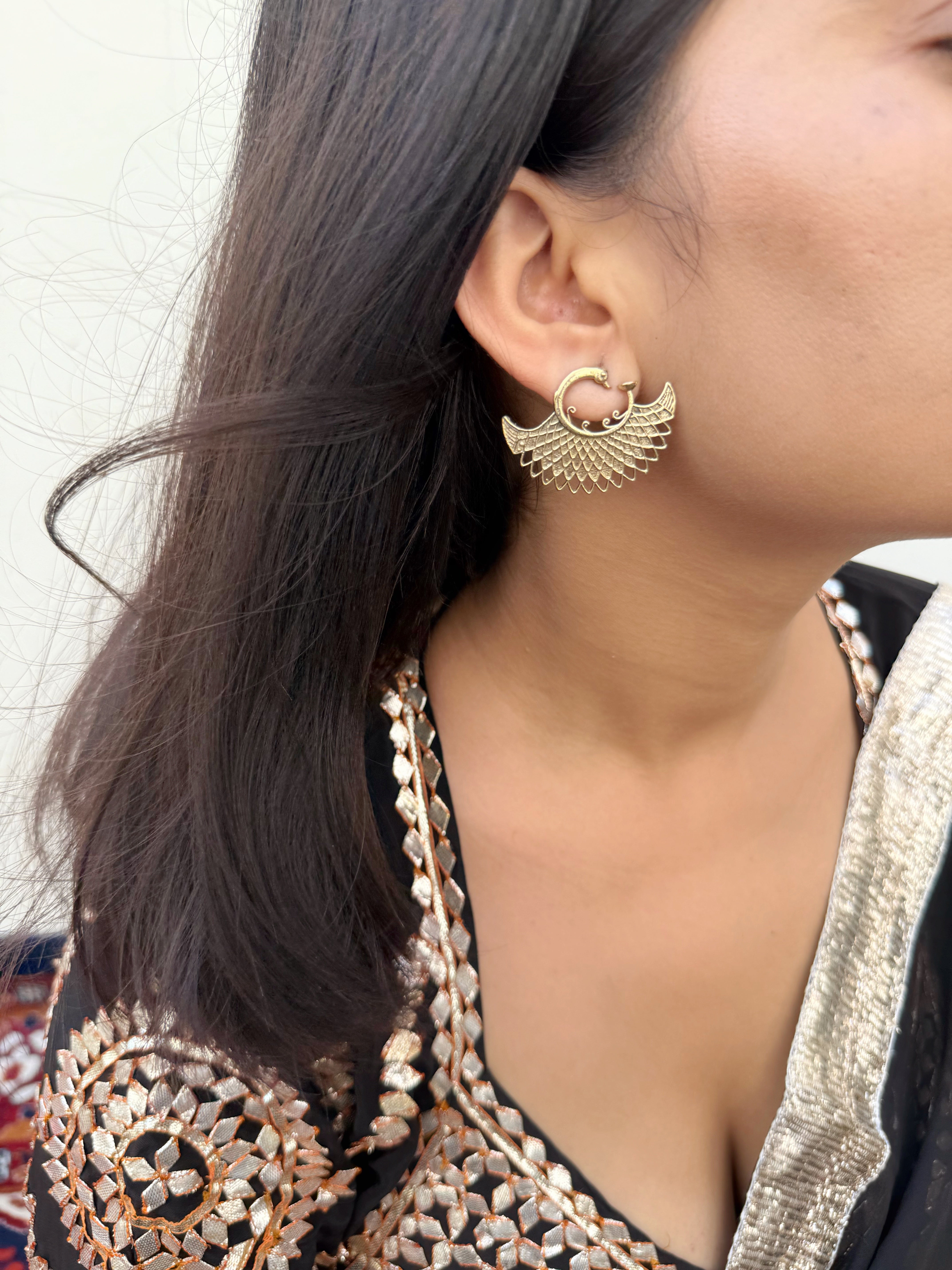 Sona Pankhi Studs