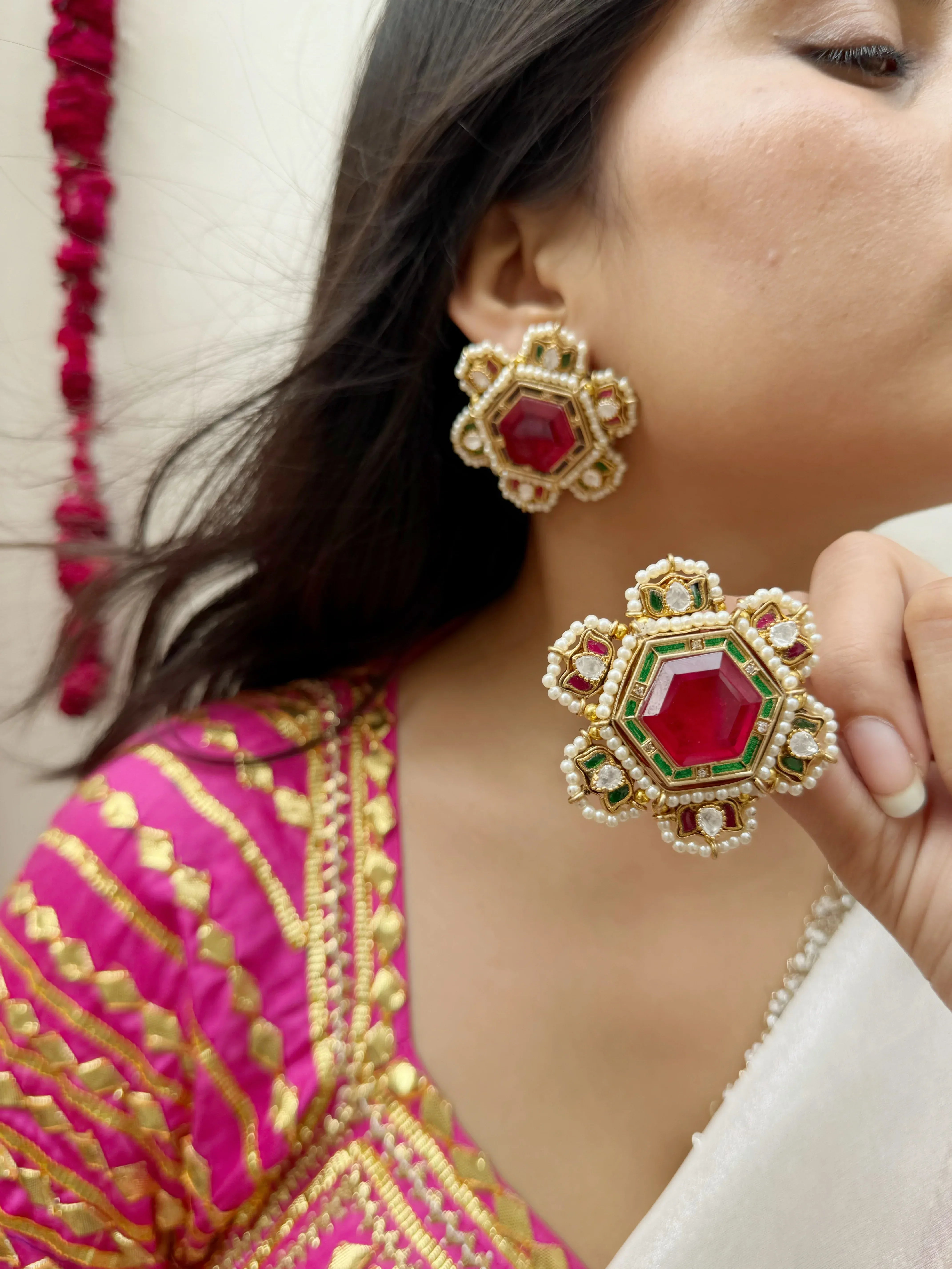 Mohar Studs - Jhaanjhariya