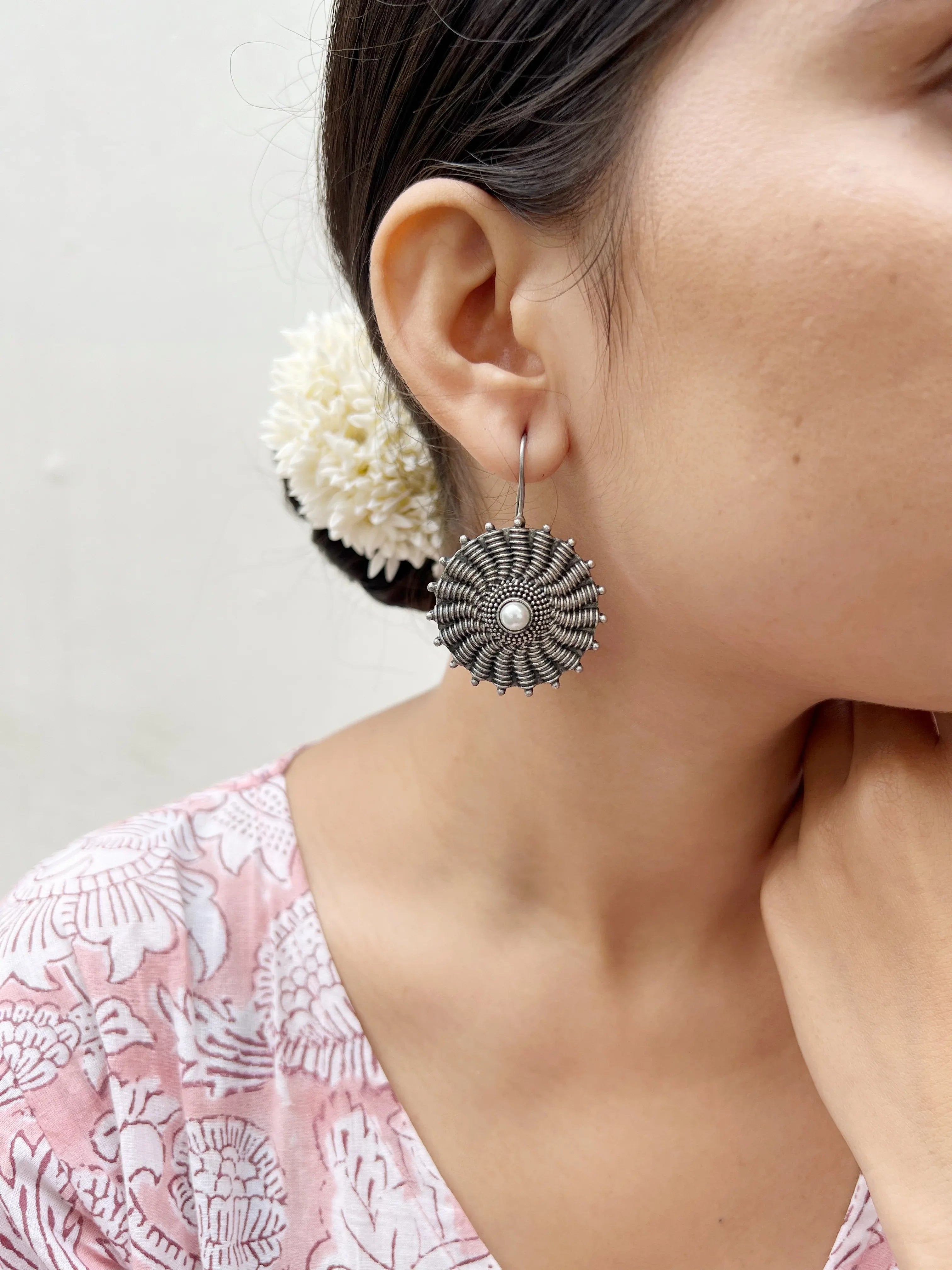 Spiral Pearl Hook Earrings - Jhaanjhariya