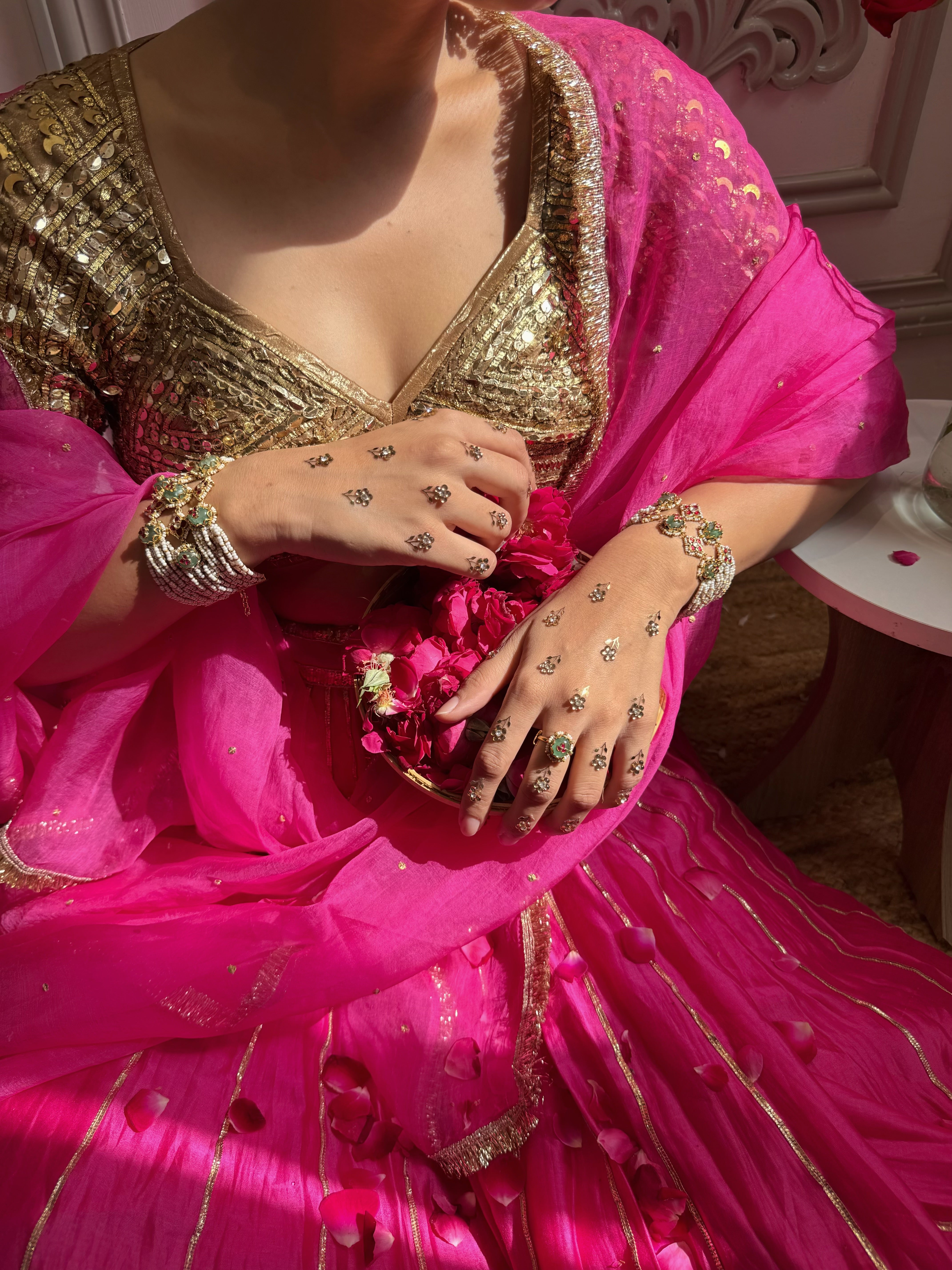 Desi Freckles-Floral Bindi Edit ( Mehendi Stickers)