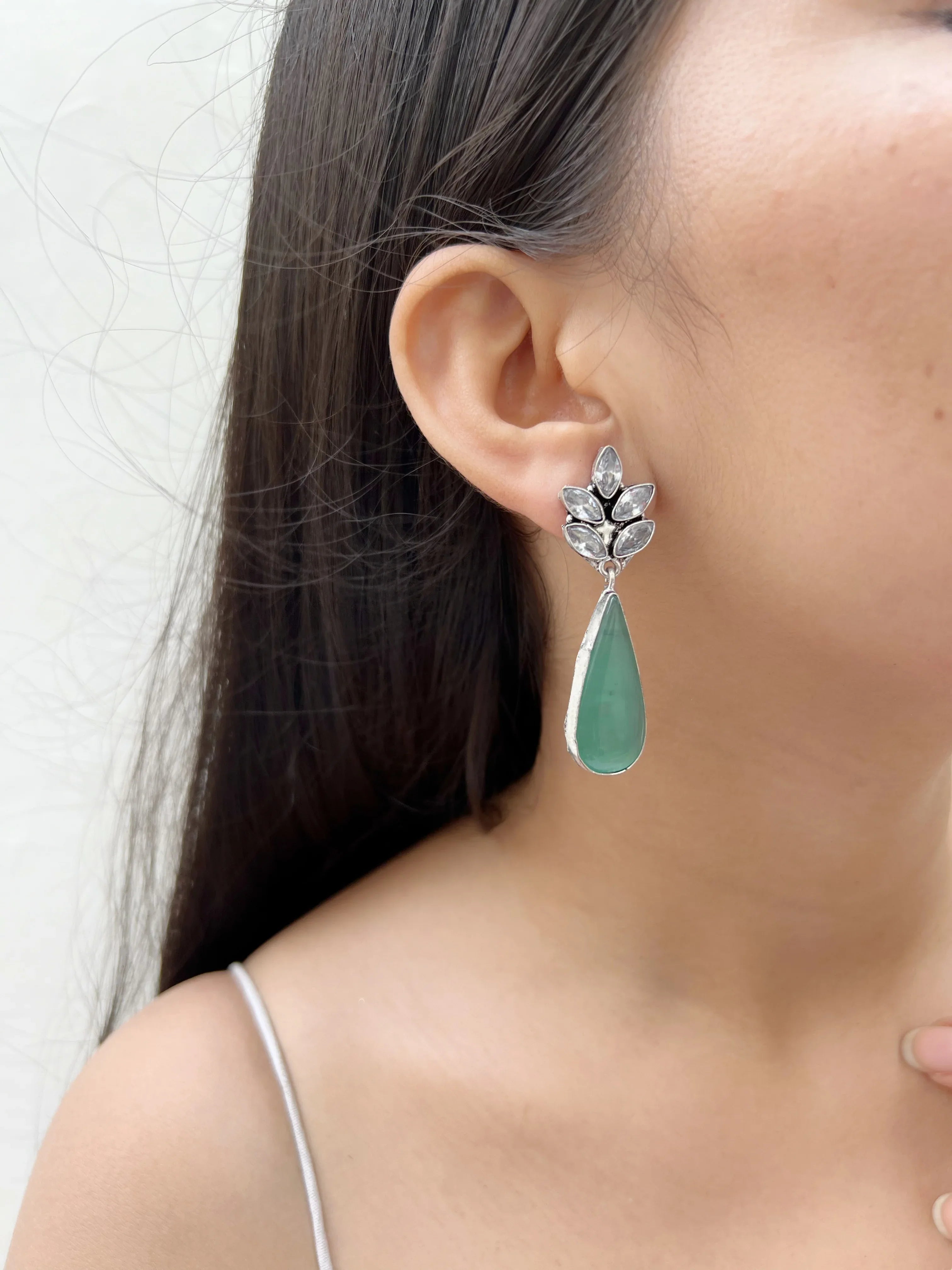 Bling Drop Earring - Jhaanjhariya