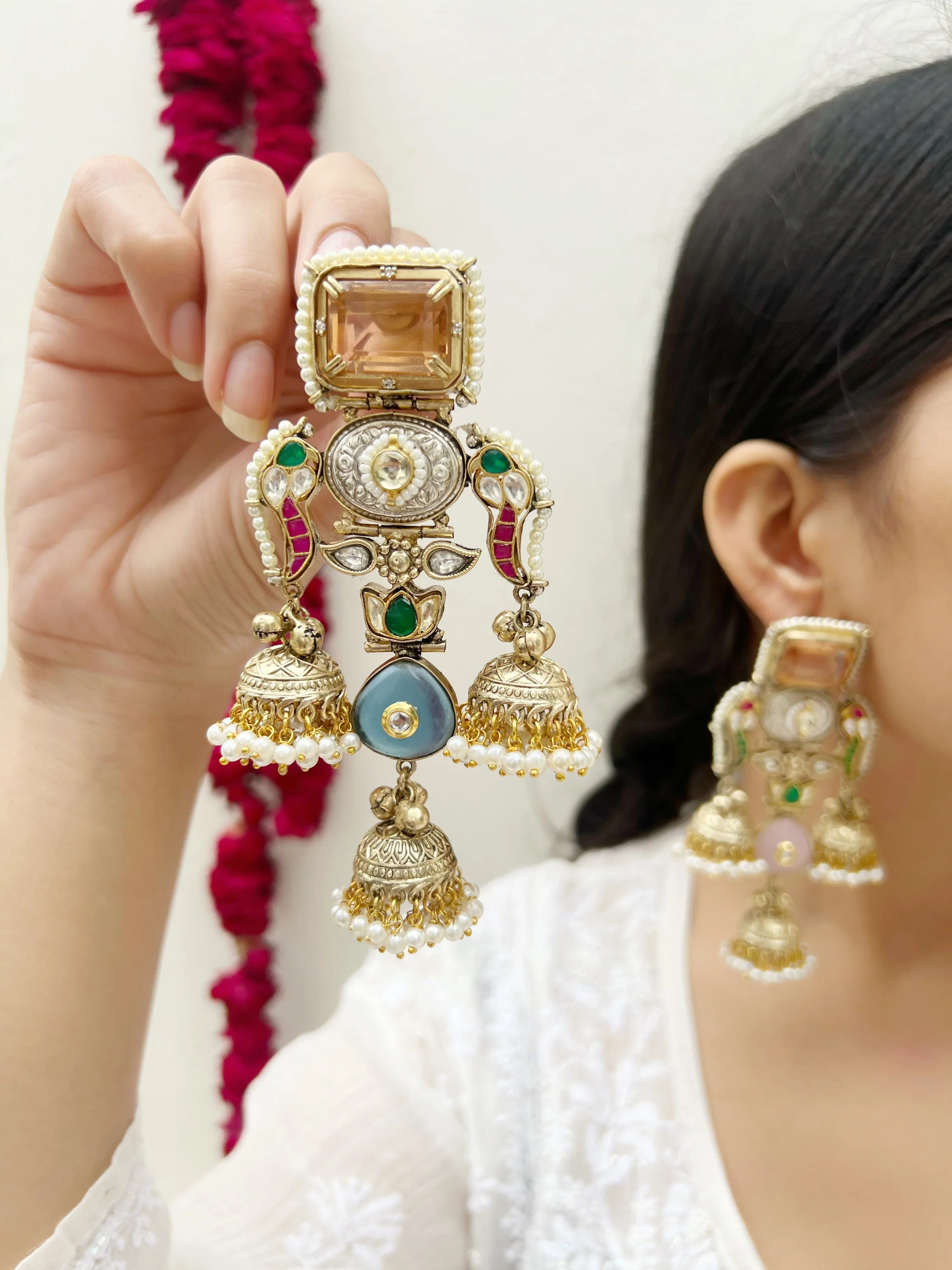 Meera Motif Earring - Jhaanjhariya
