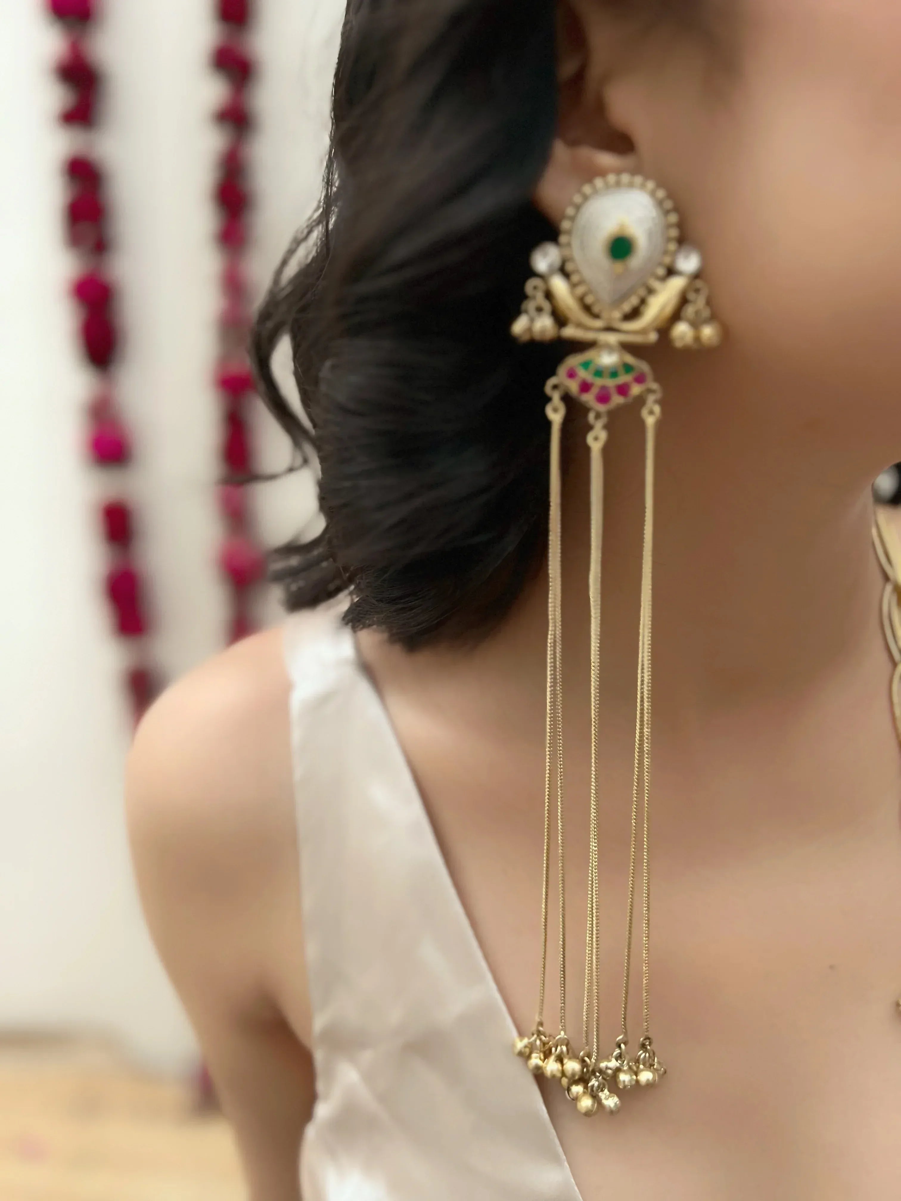 Chaand Sifarish Dejhoor Earrings - Jhaanjhariya