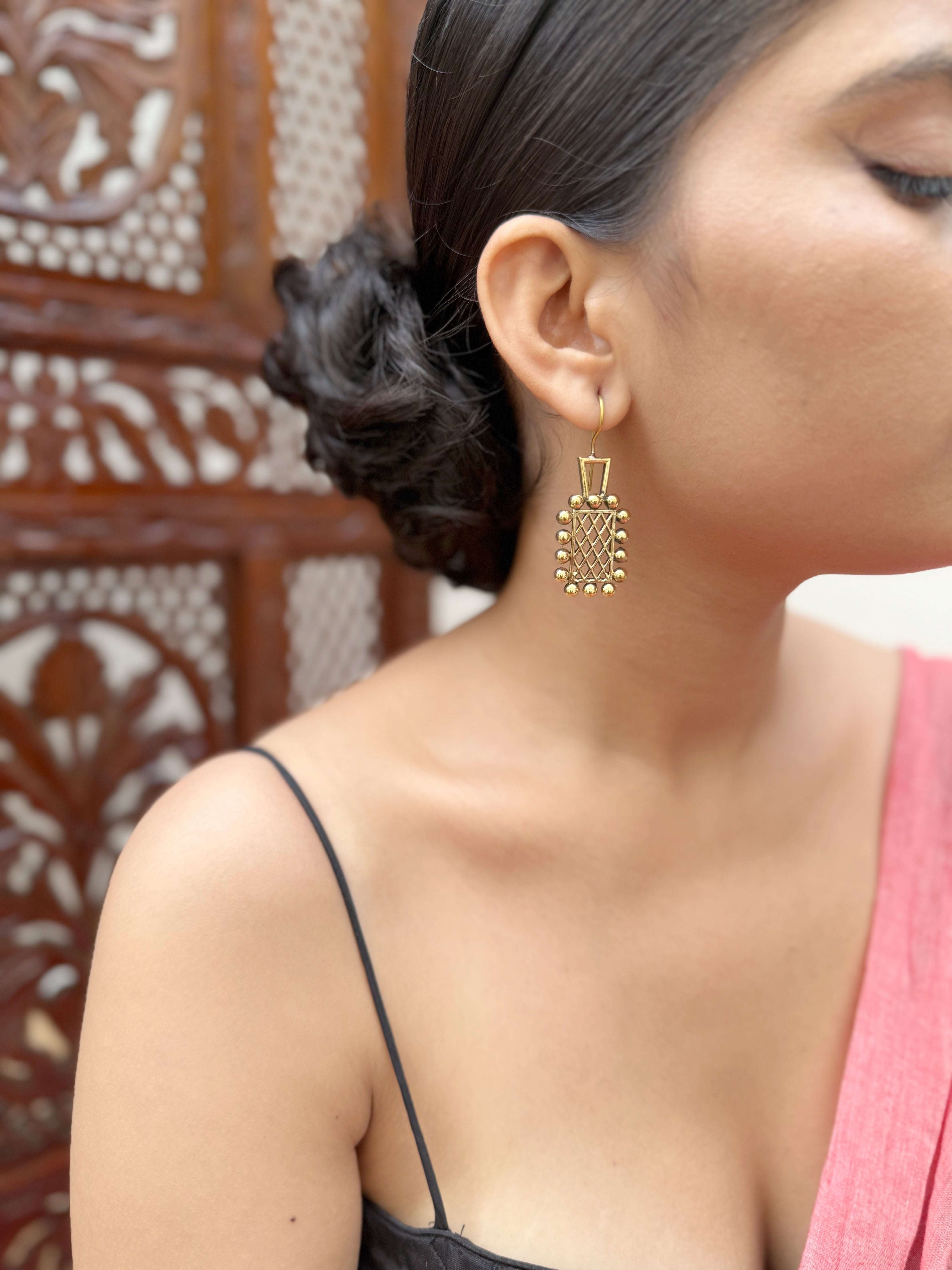Sona Jaali Hook Earrings