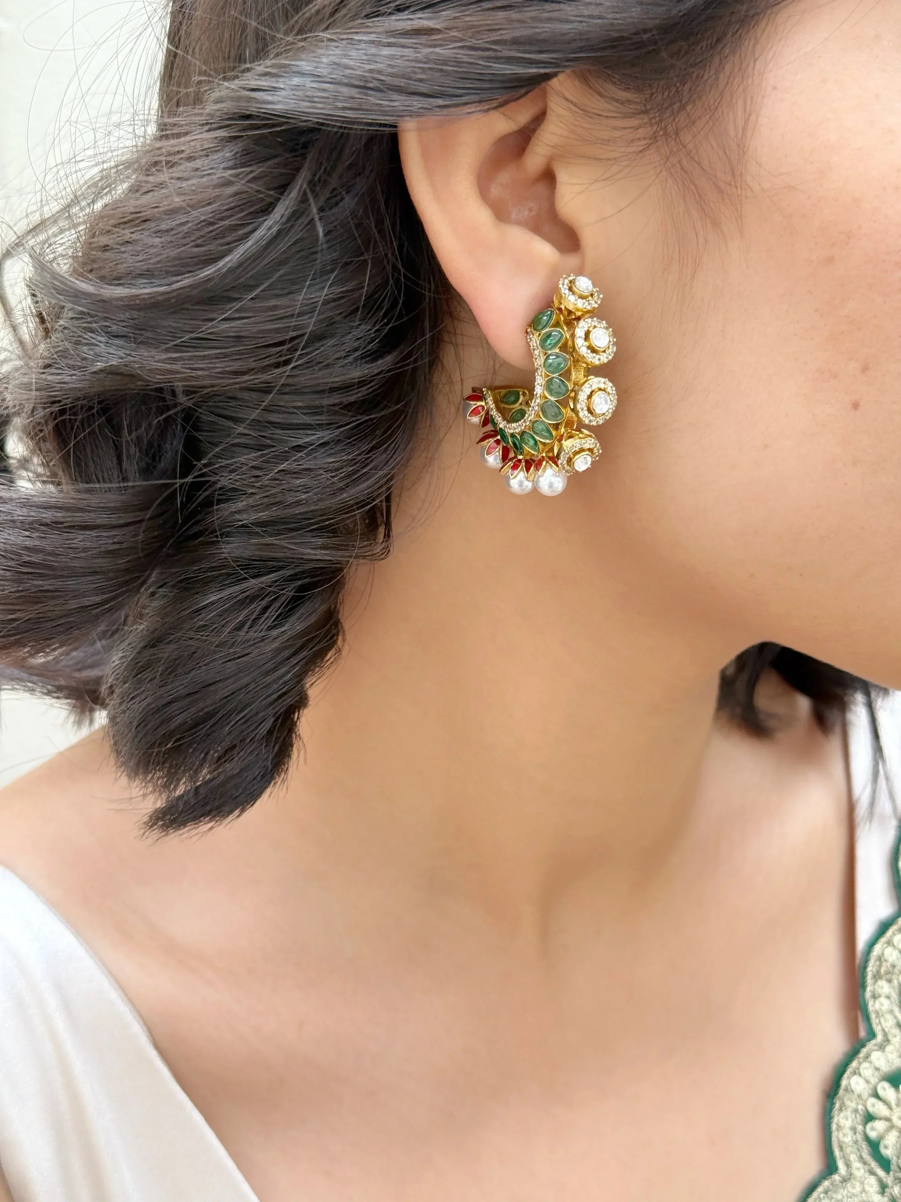 Noorè Crescent Circle Hoops - Jhaanjhariya