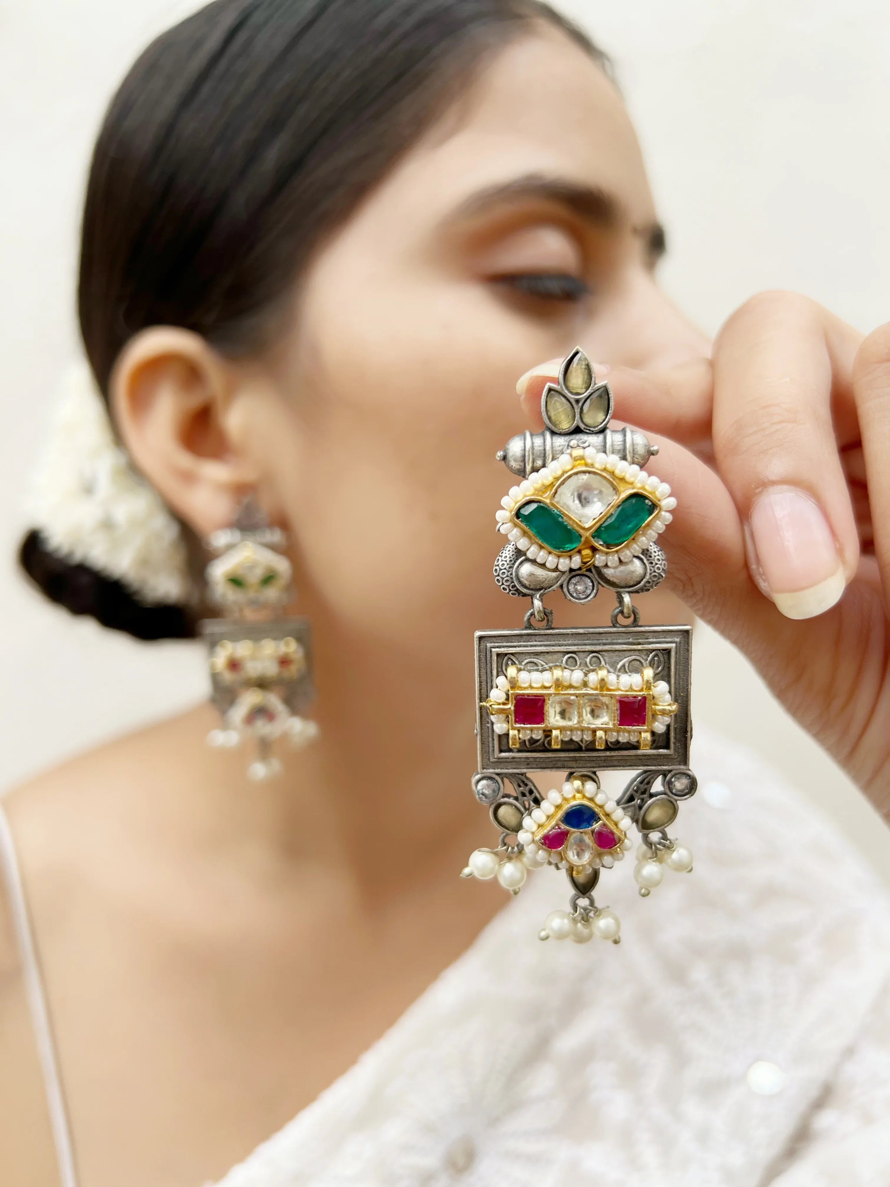 Katan Danglers - Jhaanjhariya