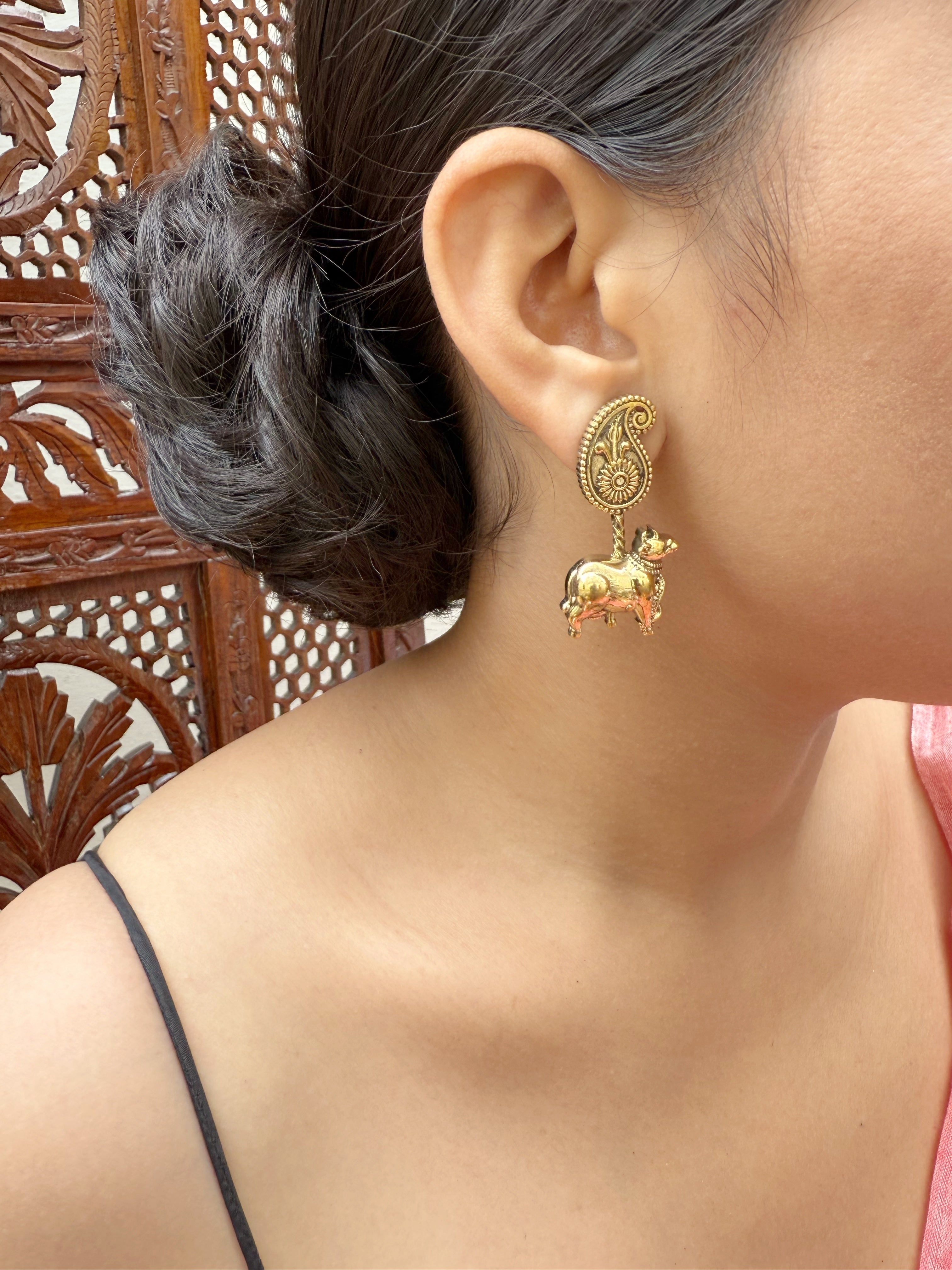 Sona Nandi Earrings