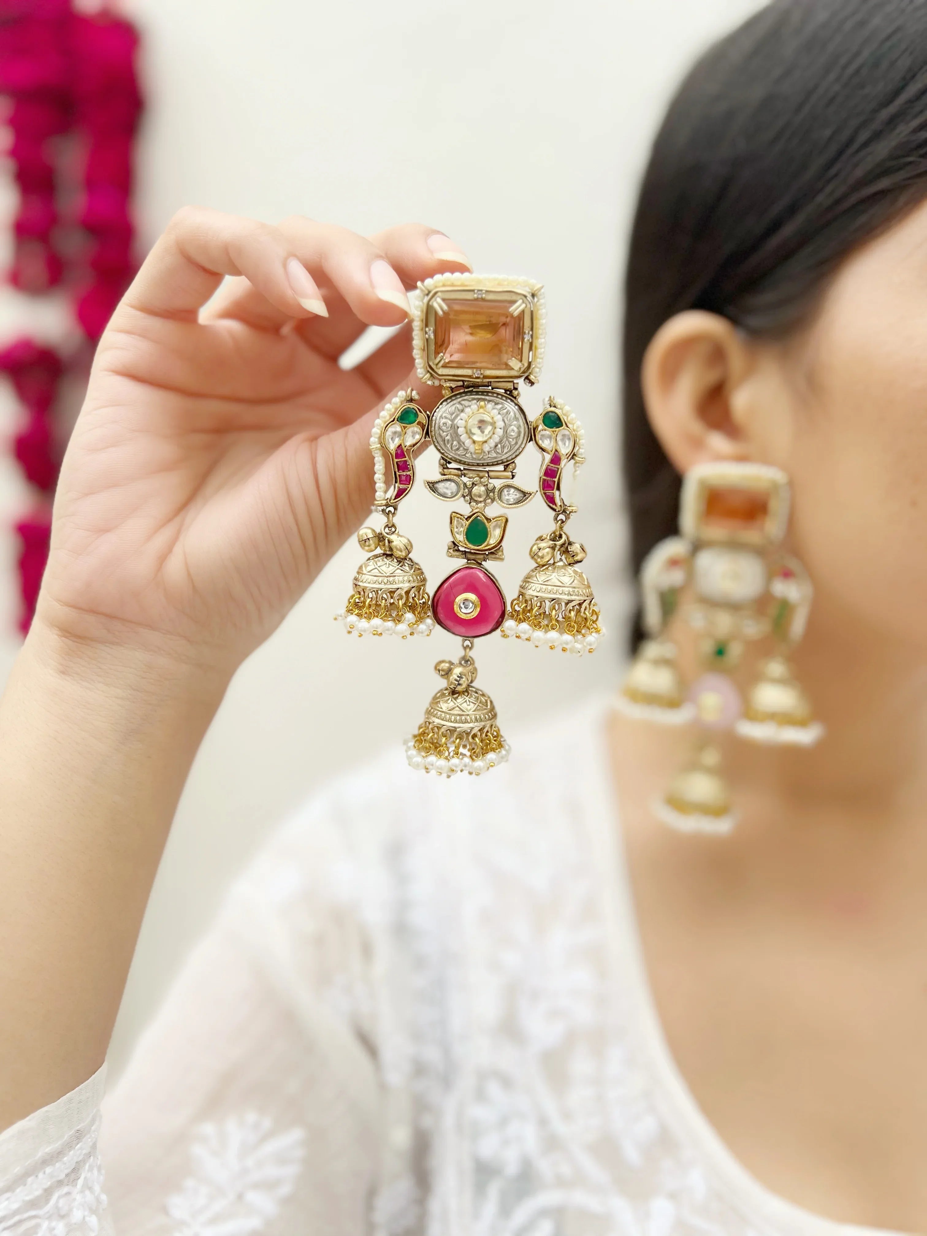 Meera Motif Earring - Jhaanjhariya