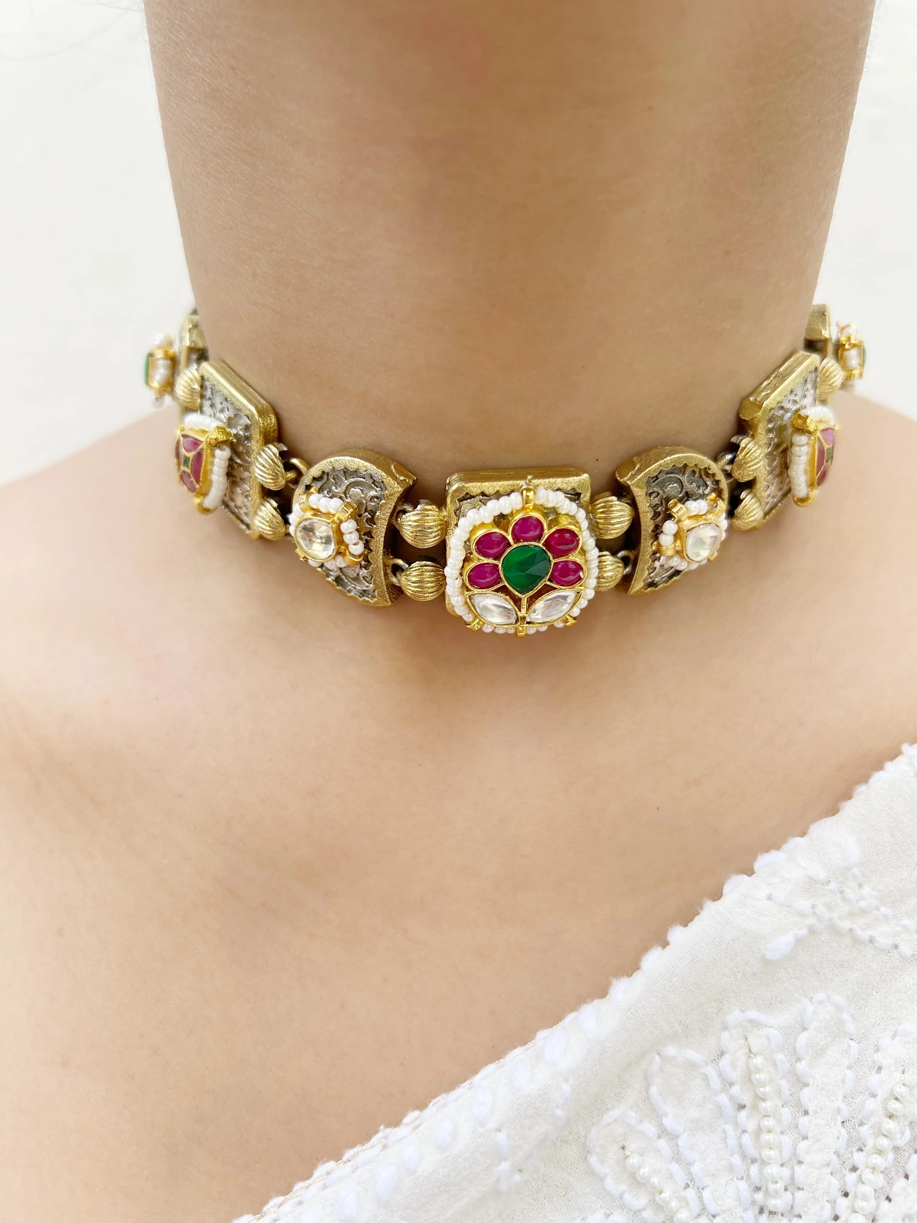 Masoom Paanchi Choker Set - Jhaanjhariya