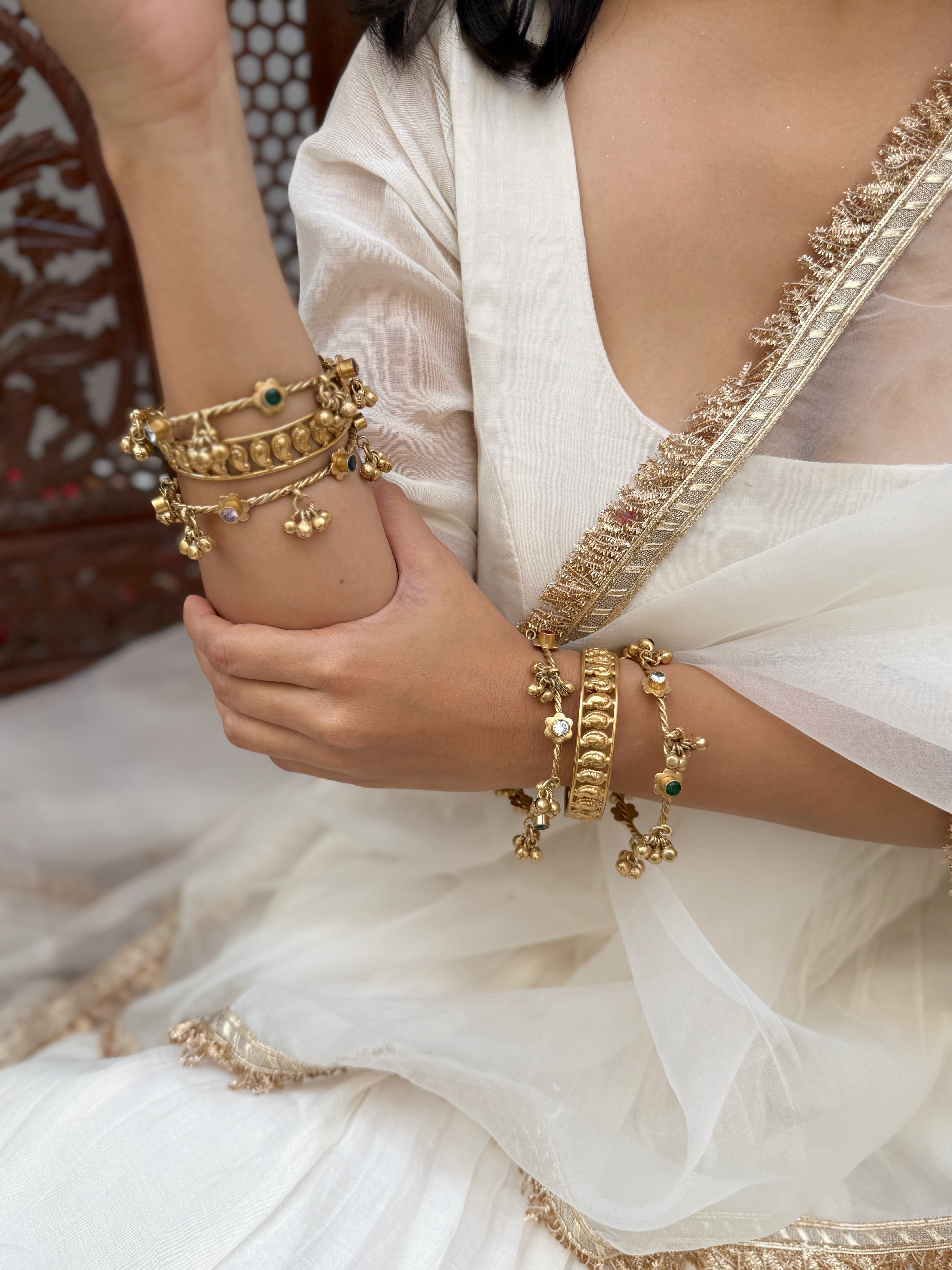 Sohni Nani-Ke-Kangan ( Set of 6 )