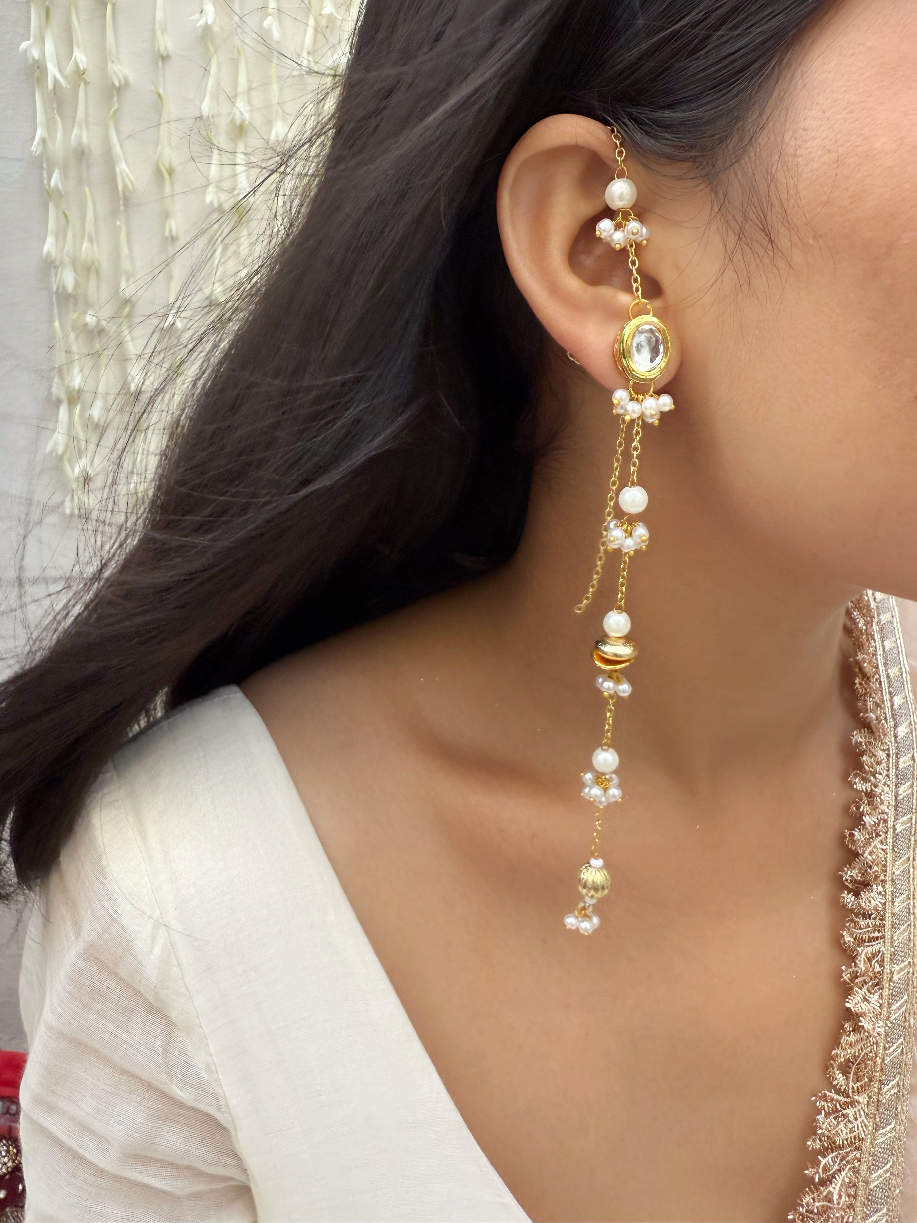 Sohni Kundan Moti Drops Earrings