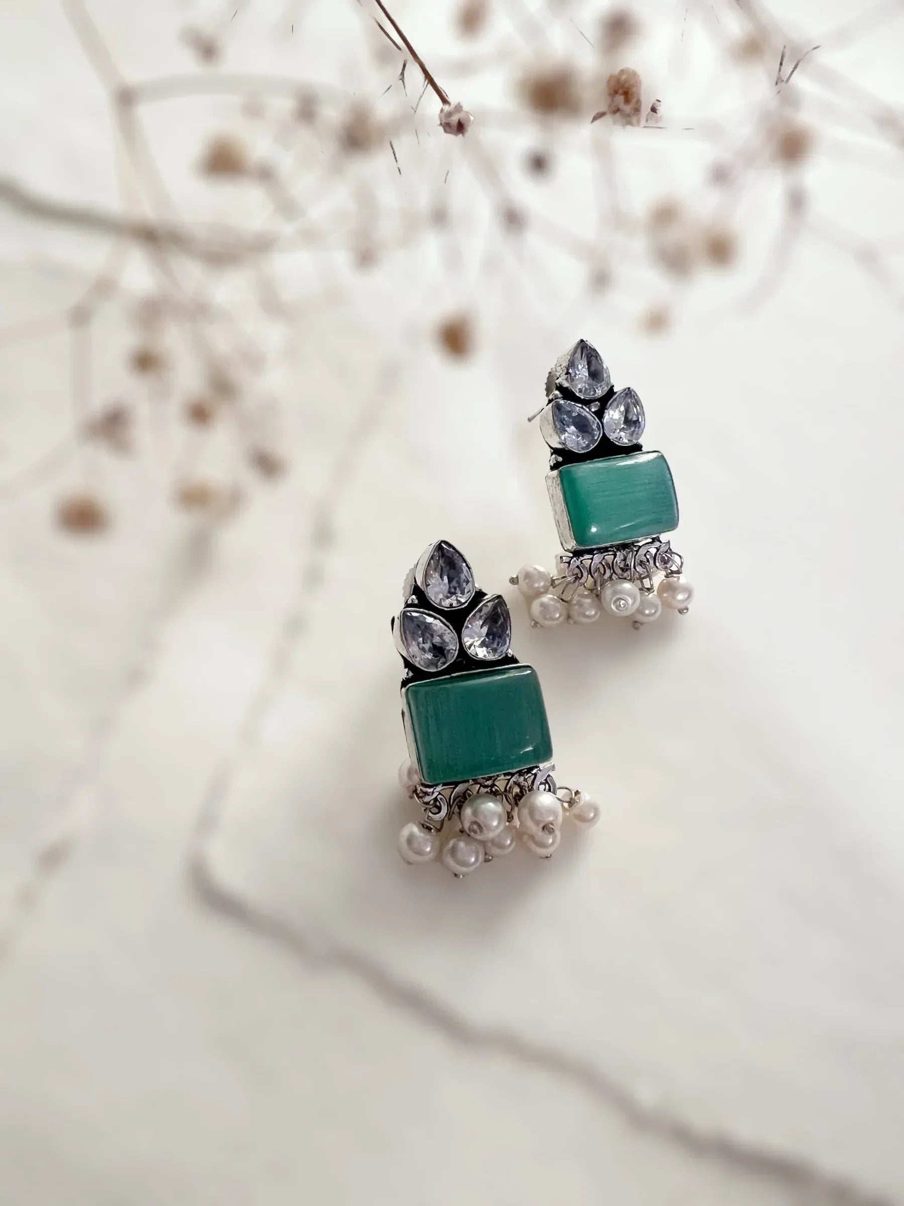 Amoha Studs - Jhaanjhariya