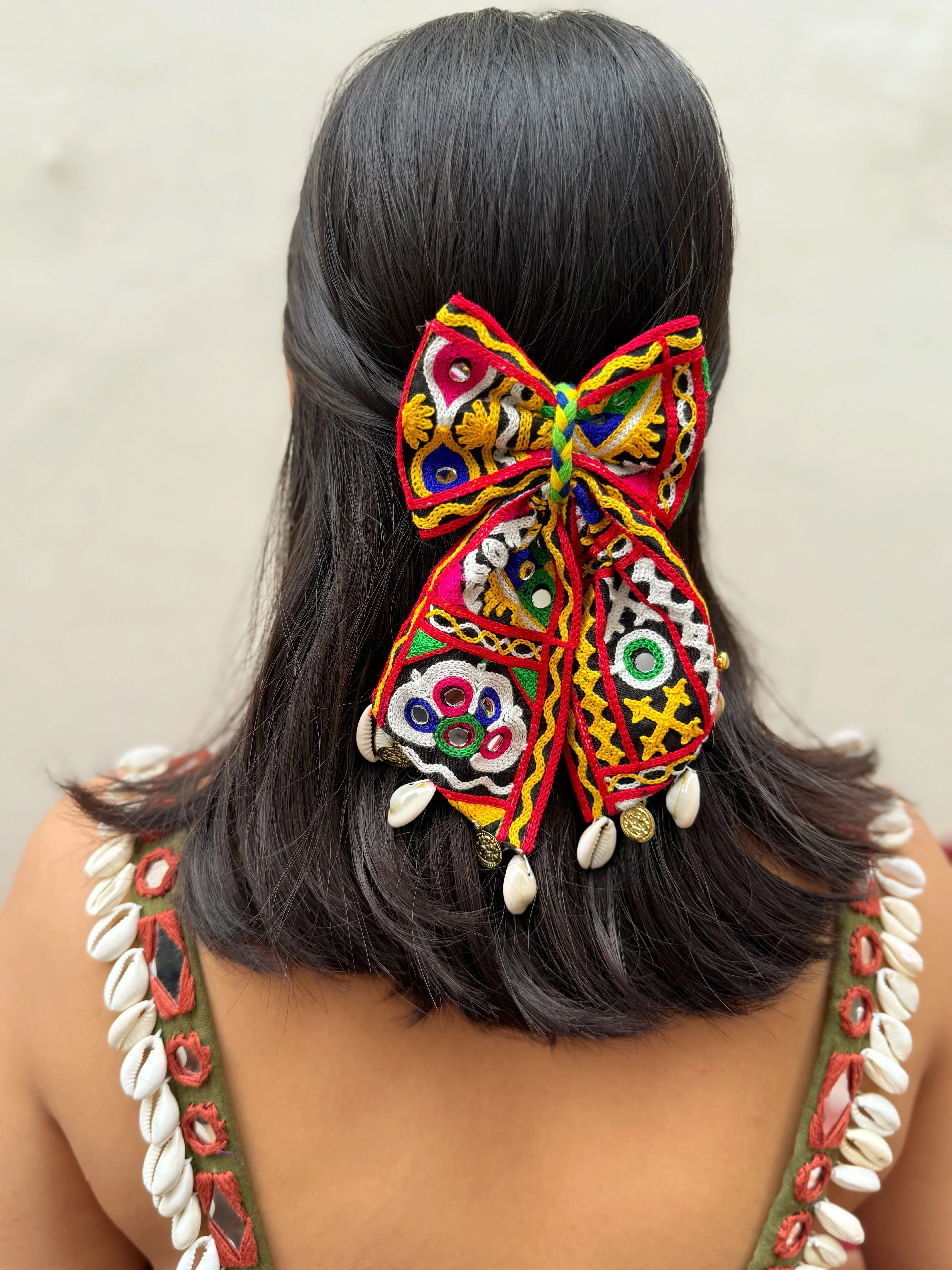 Garba Glam Bow - Jhaanjhariya