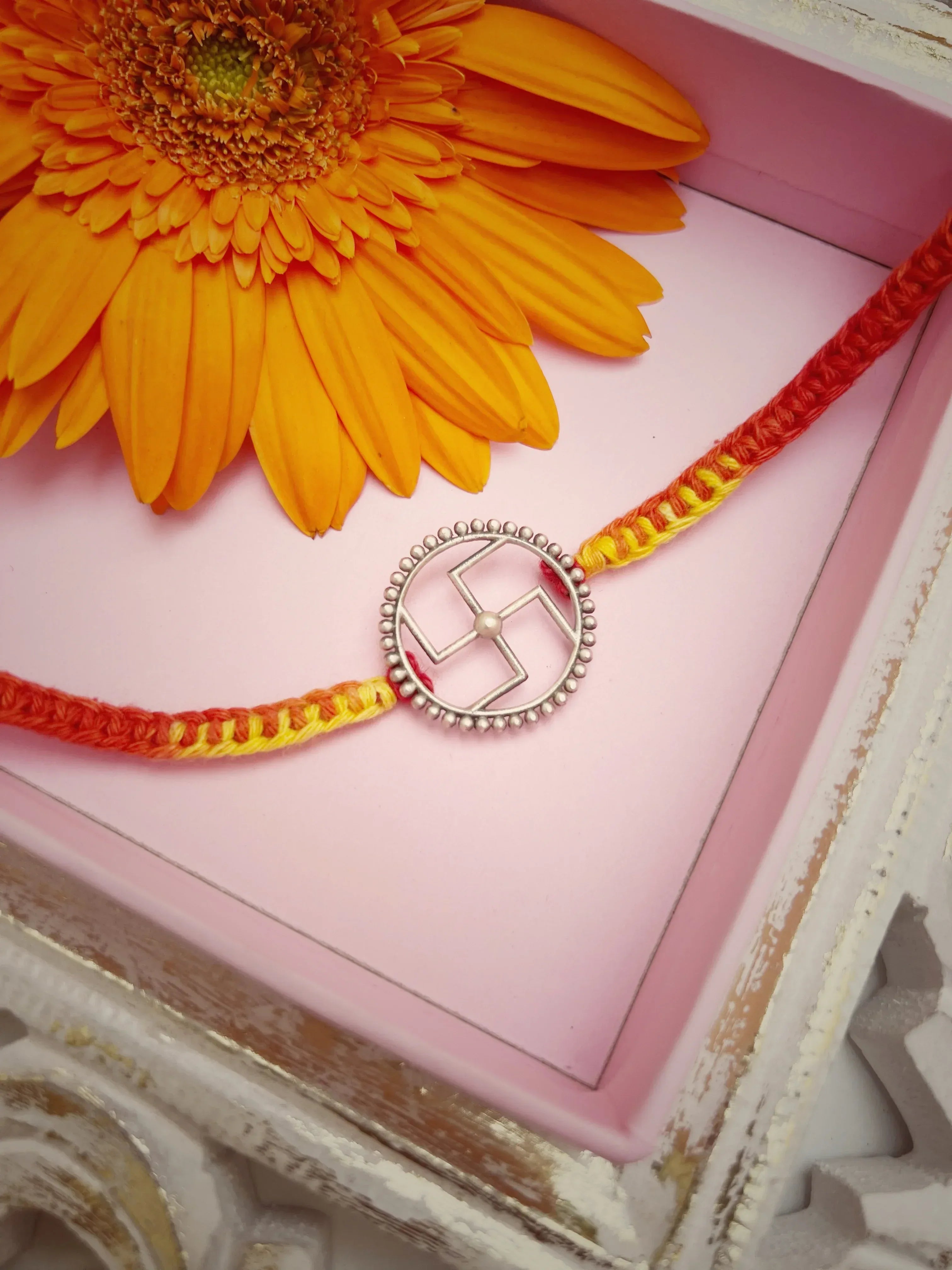 Swastik Rakhi - Jhaanjhariya