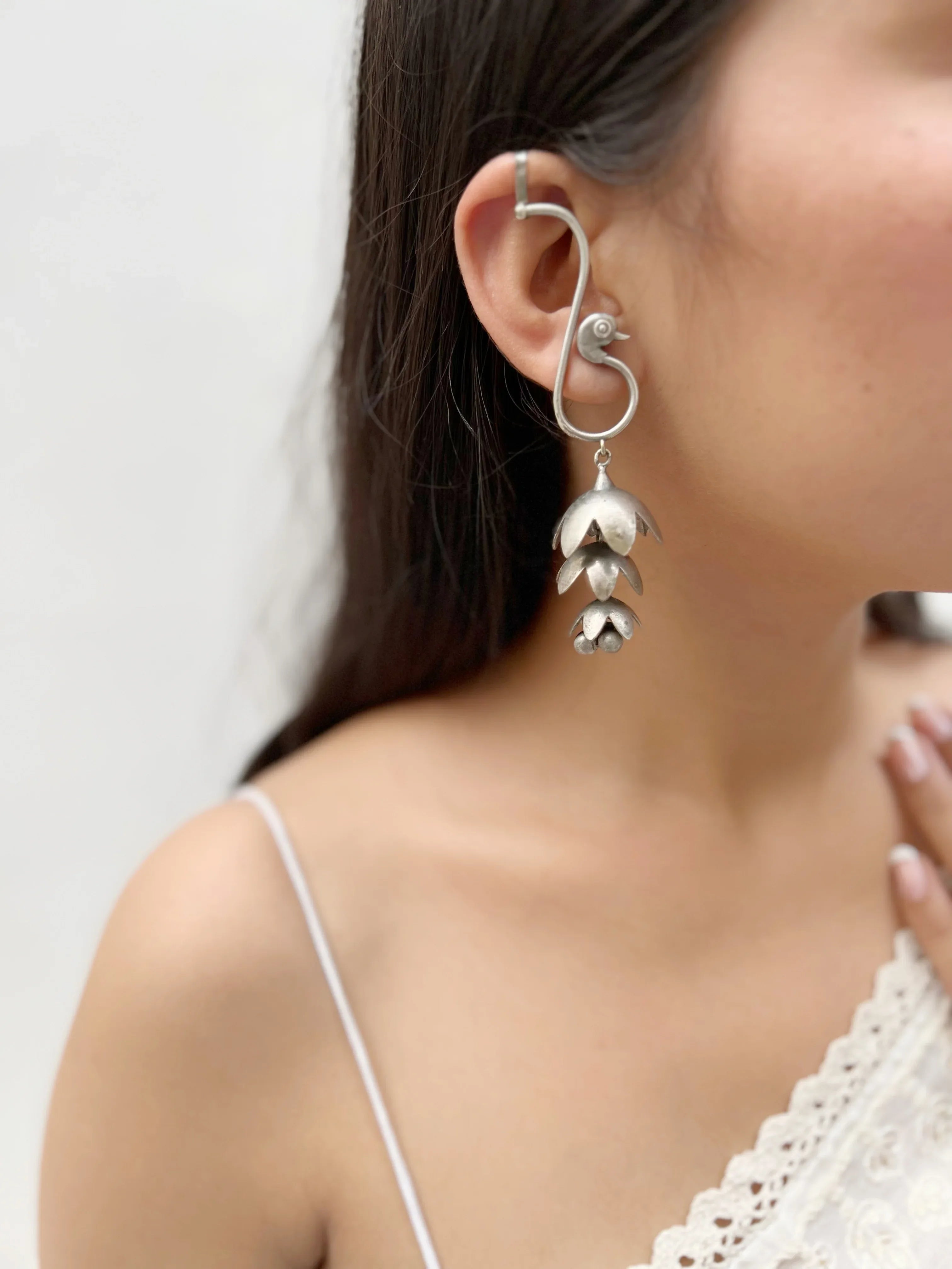 Alekhya Earcuffs (SET OF TWO) - Jhaanjhariya