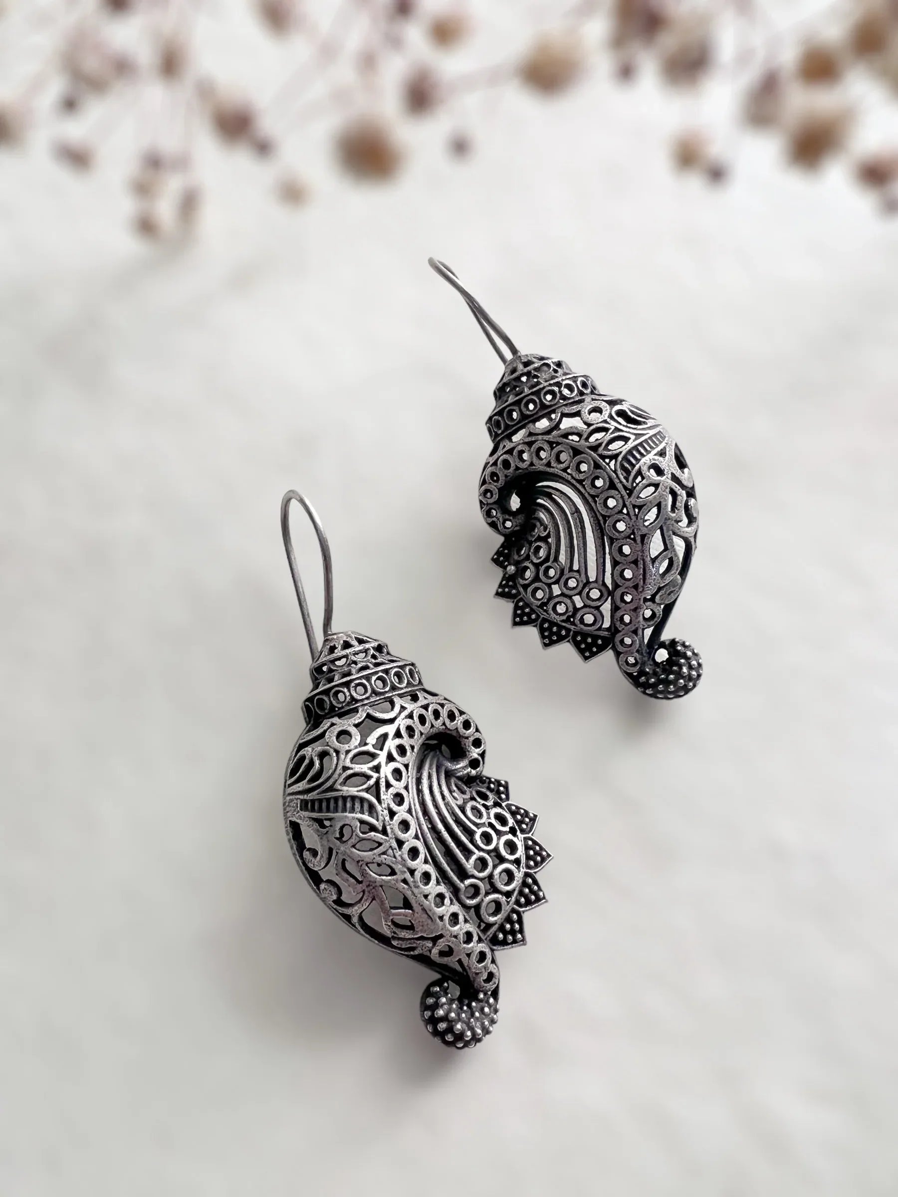 Shankh Hook Earrings - Jhaanjhariya