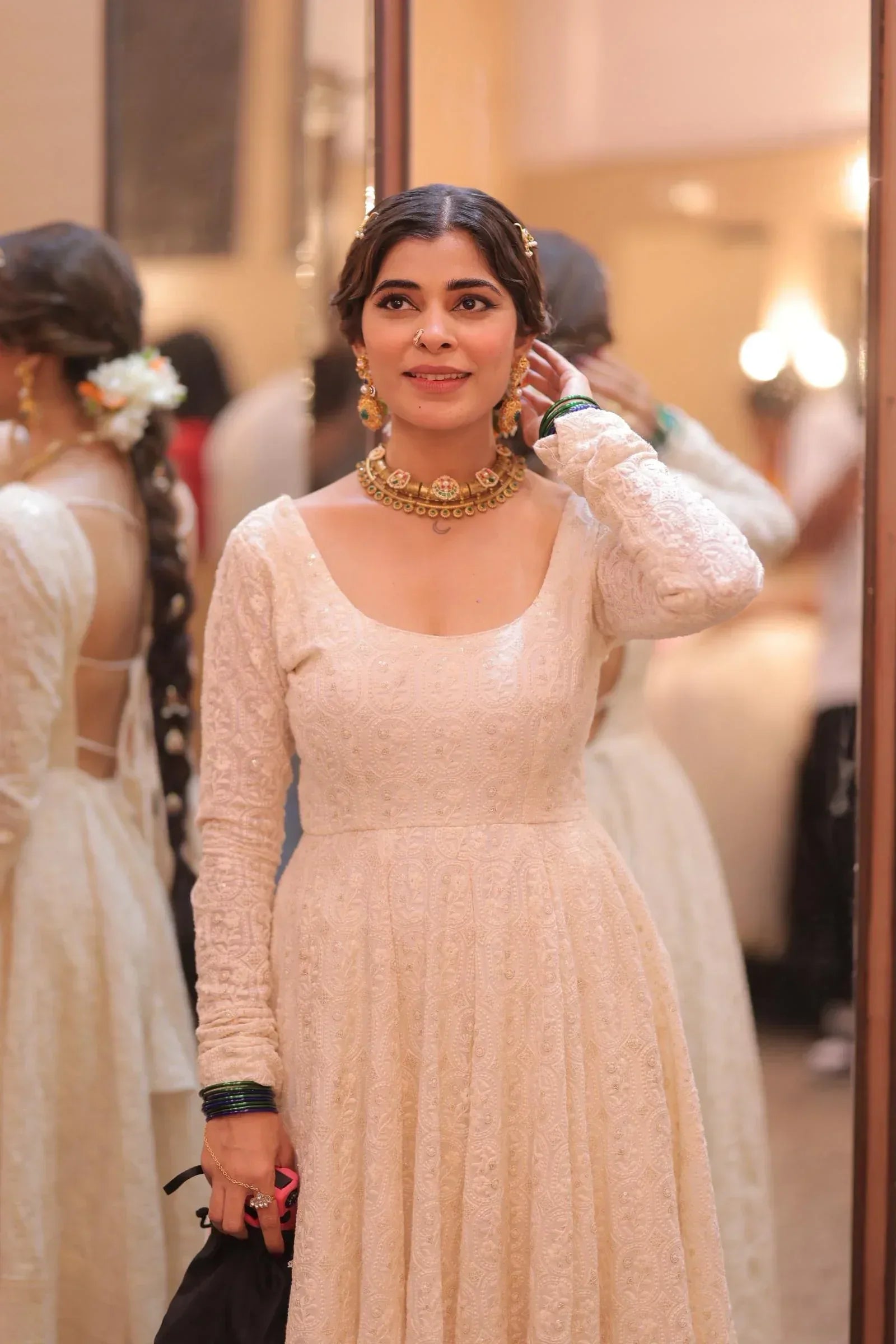 Chaand Sitara Hasli Set - Jhaanjhariya