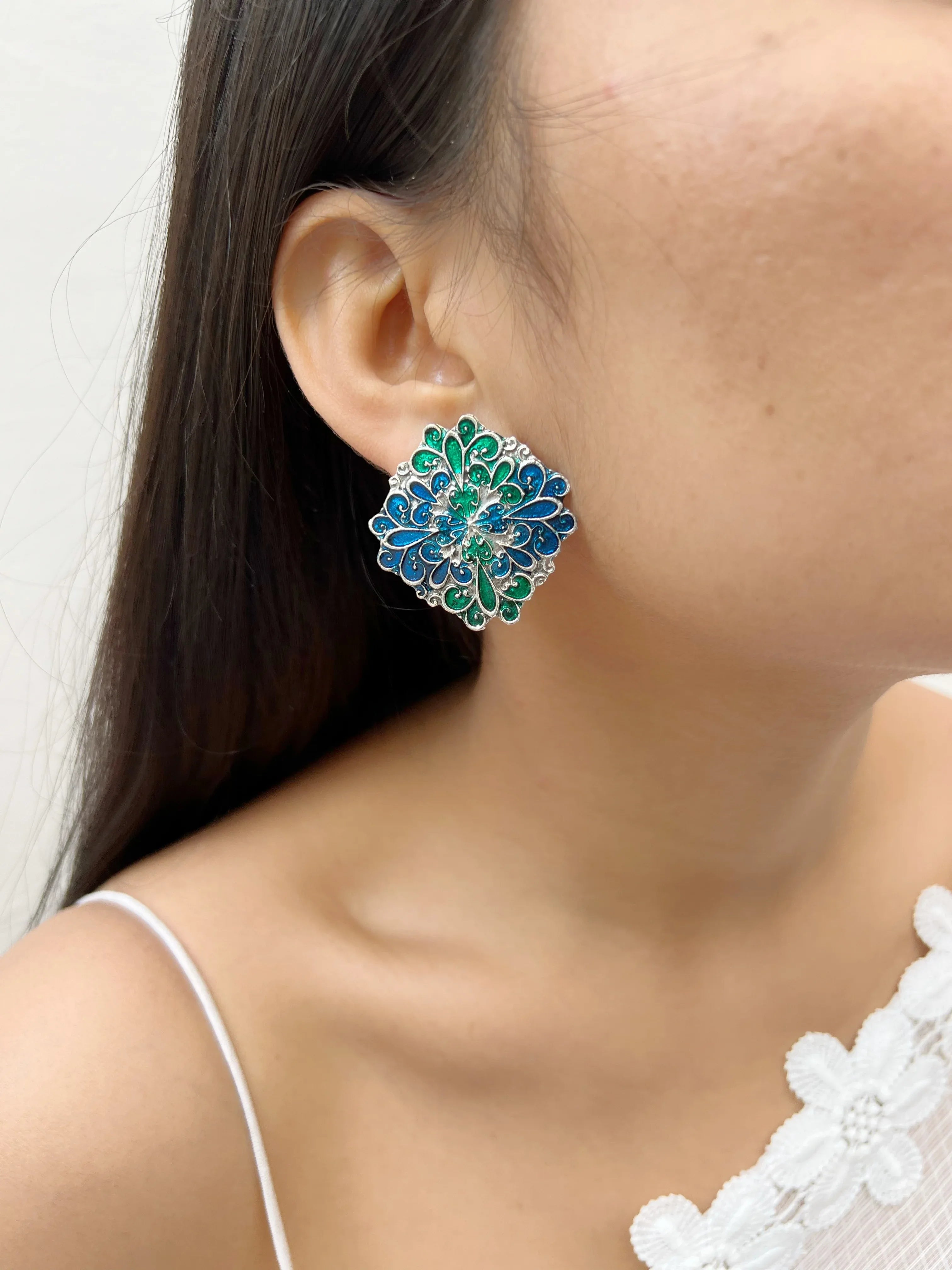 Rangoli Studs - Jhaanjhariya