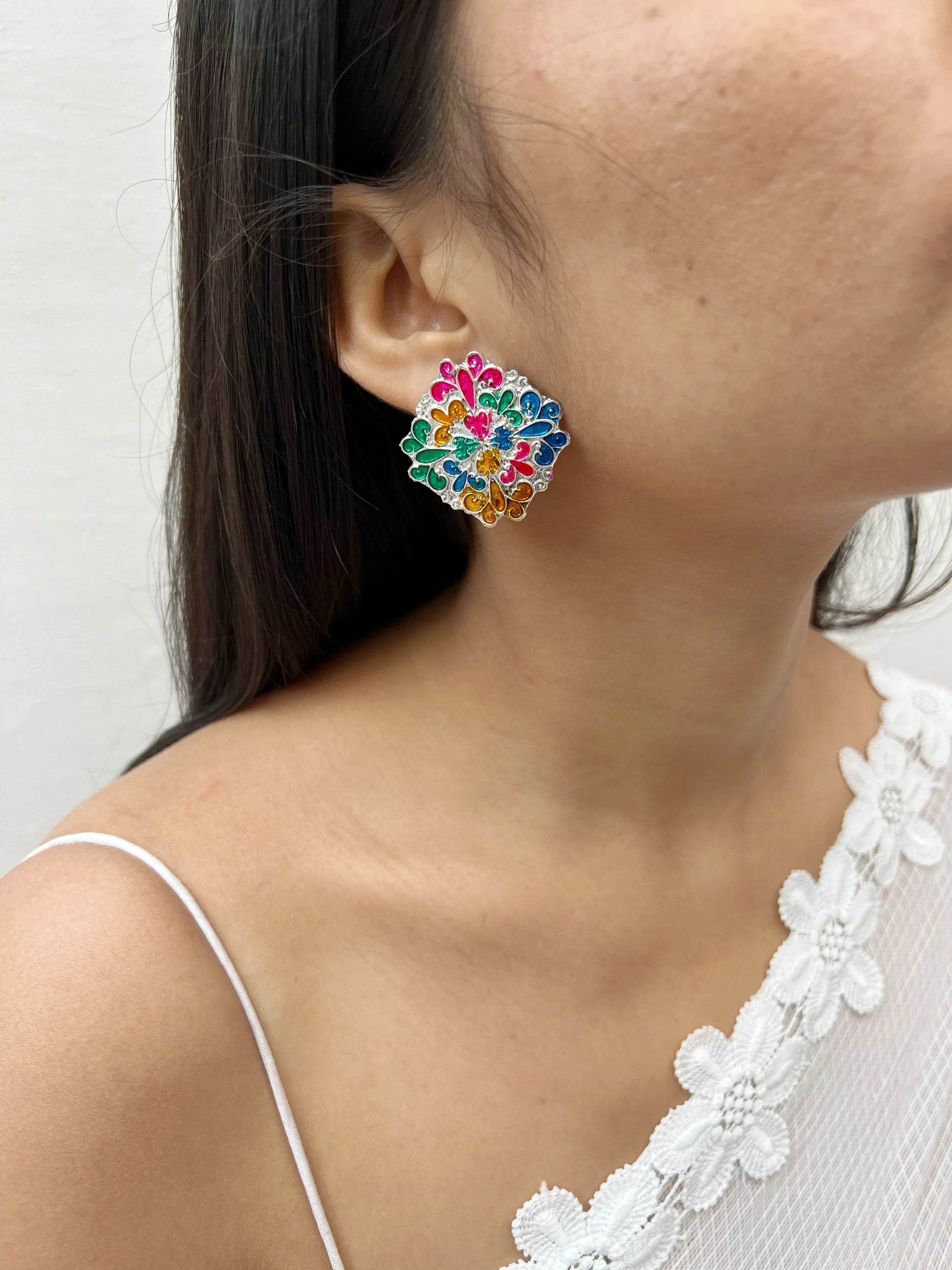 Rangoli Studs - Jhaanjhariya