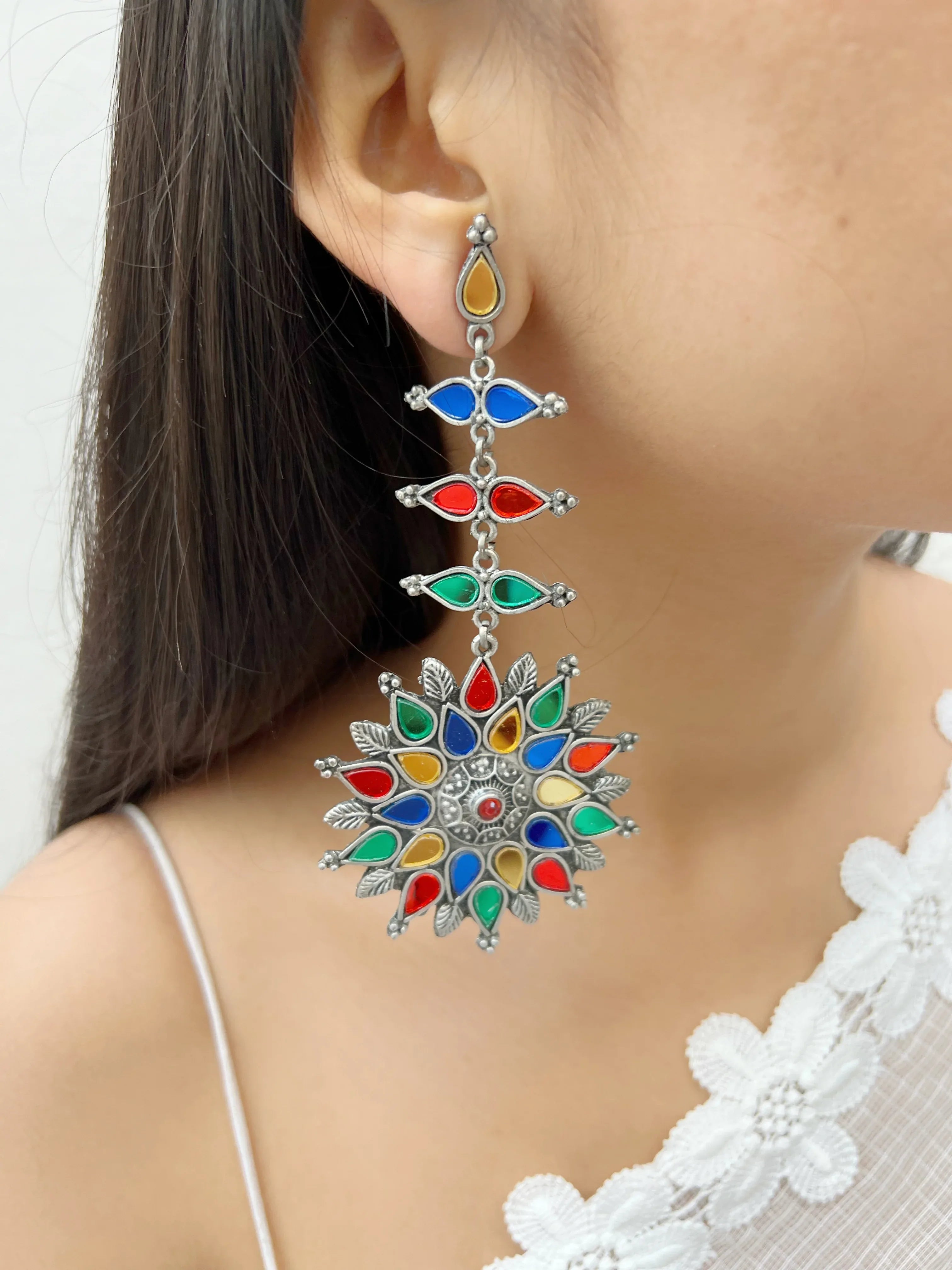 Suman Earrings - Jhaanjhariya