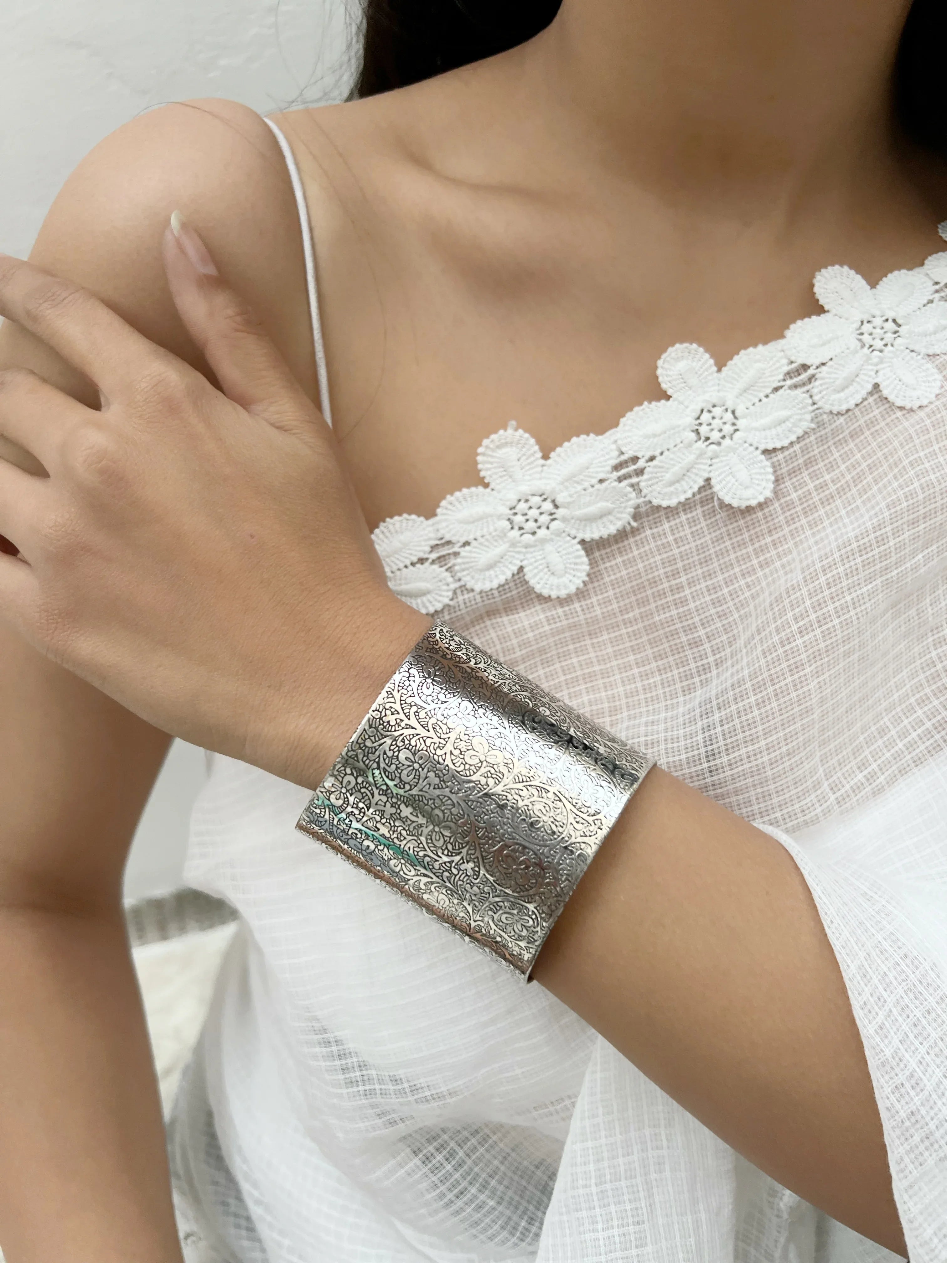 Selena Bracelet - Jhaanjhariya