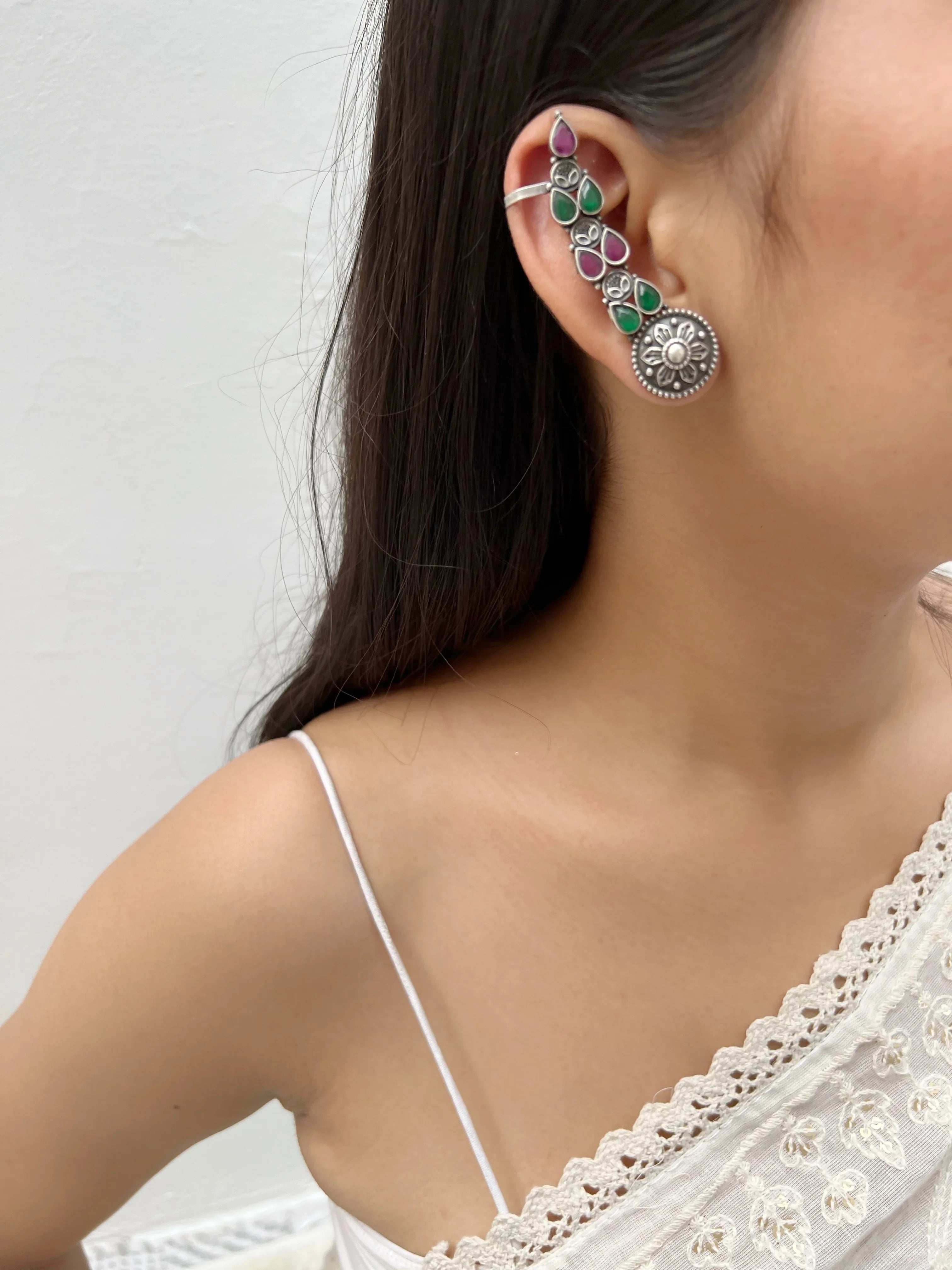 Falak Earcuffs (SET OF TWO) - Jhaanjhariya