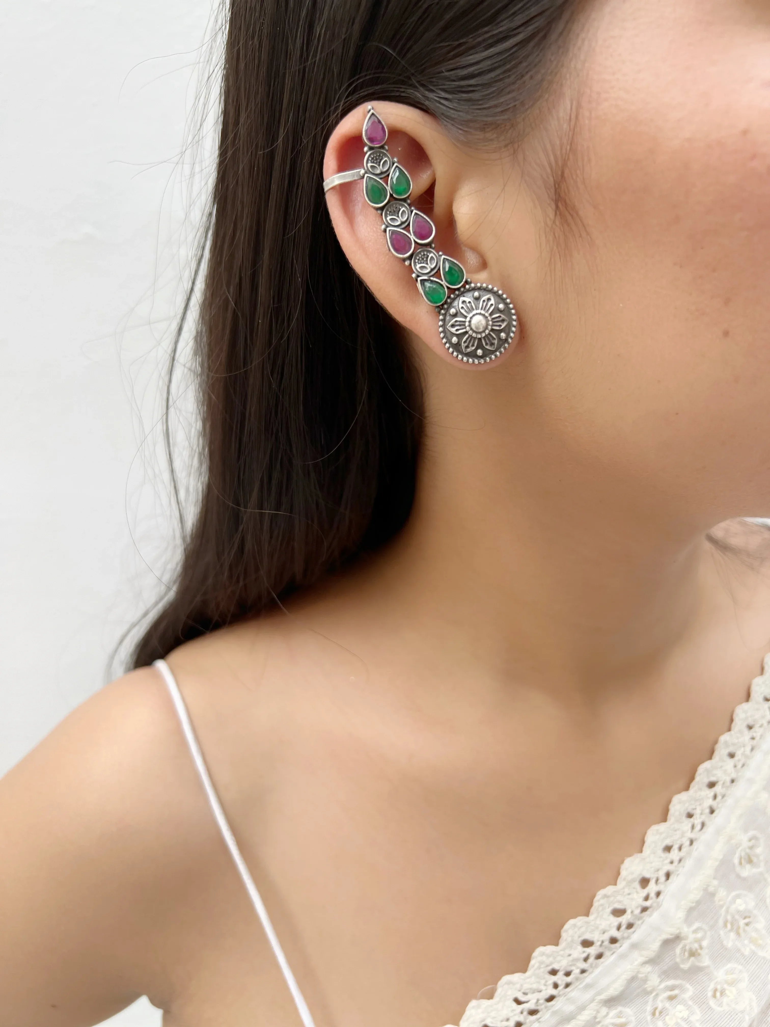 Falak Earcuffs (SET OF TWO) - Jhaanjhariya