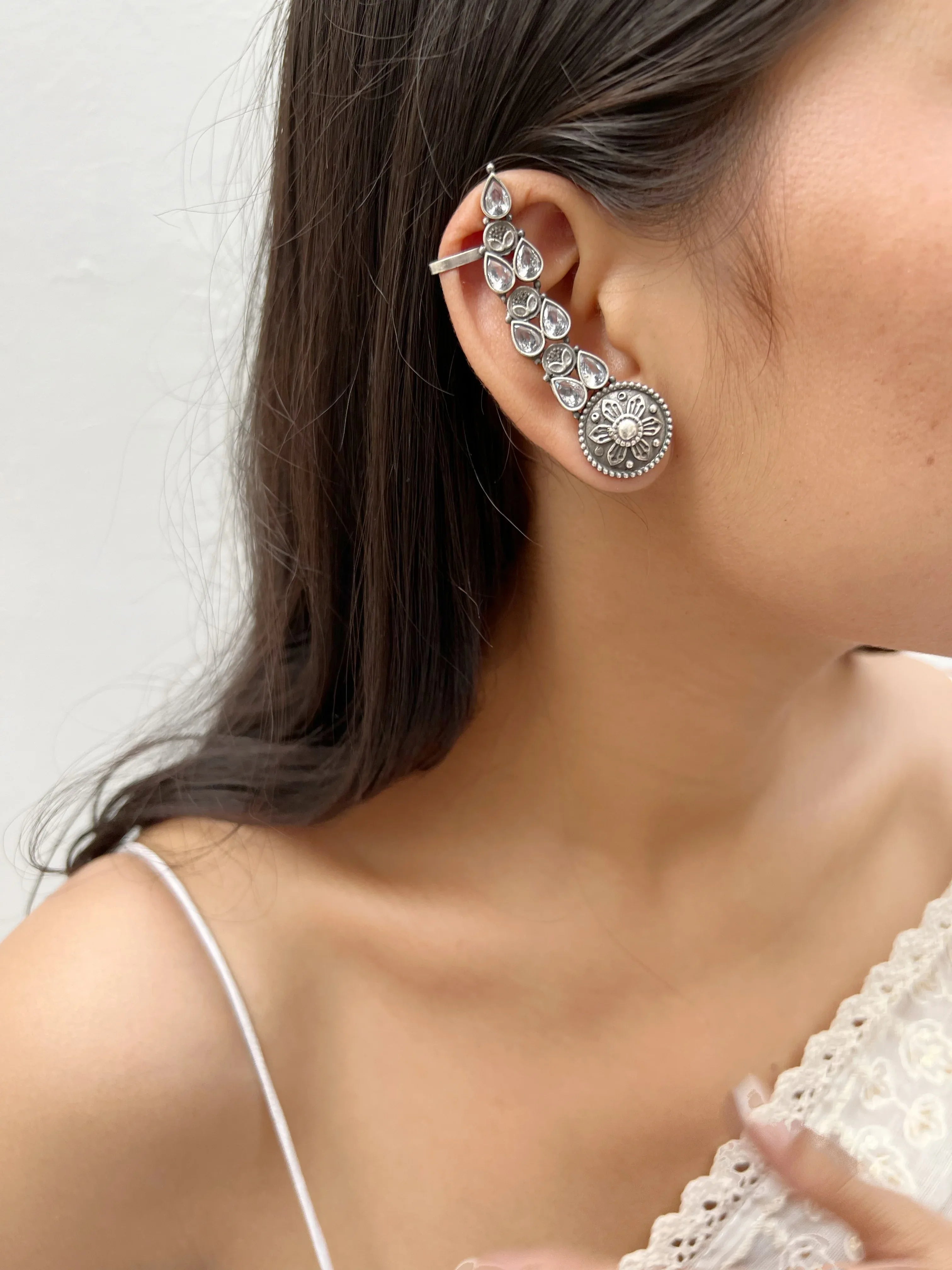 Falak Earcuffs (SET OF TWO) - Jhaanjhariya