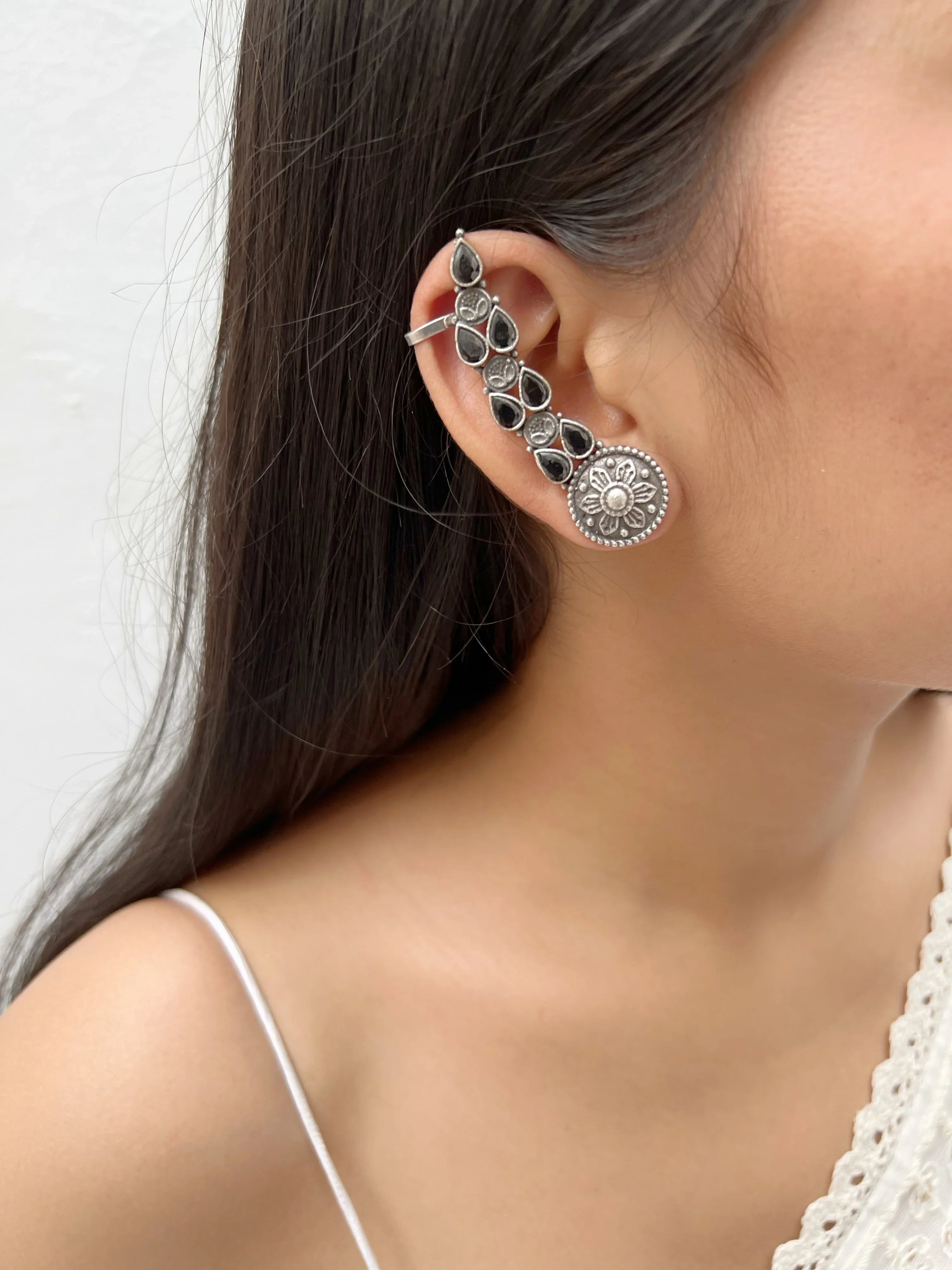 Falak Earcuffs (SET OF TWO) - Jhaanjhariya