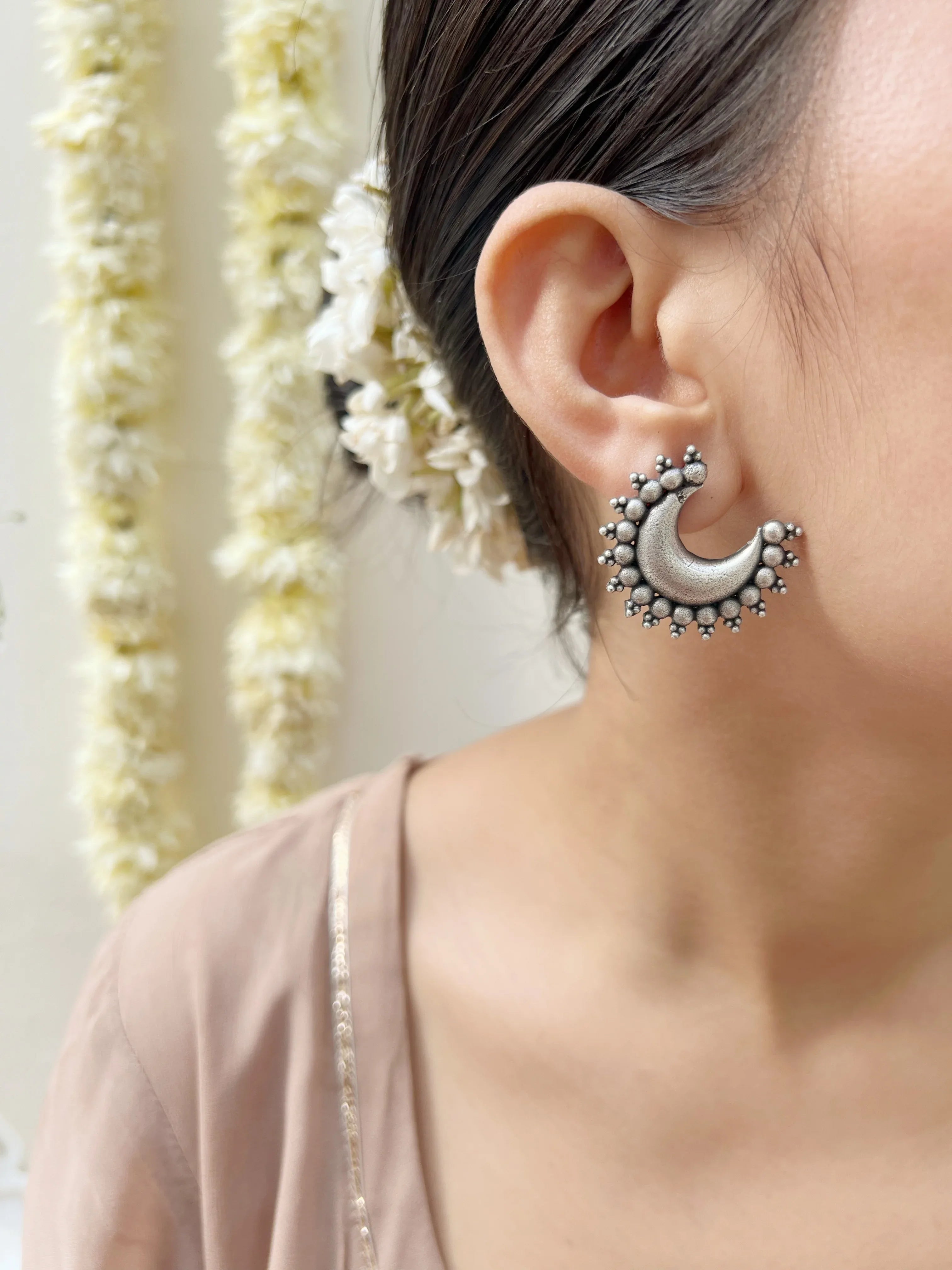 Chanda Studs - Jhaanjhariya