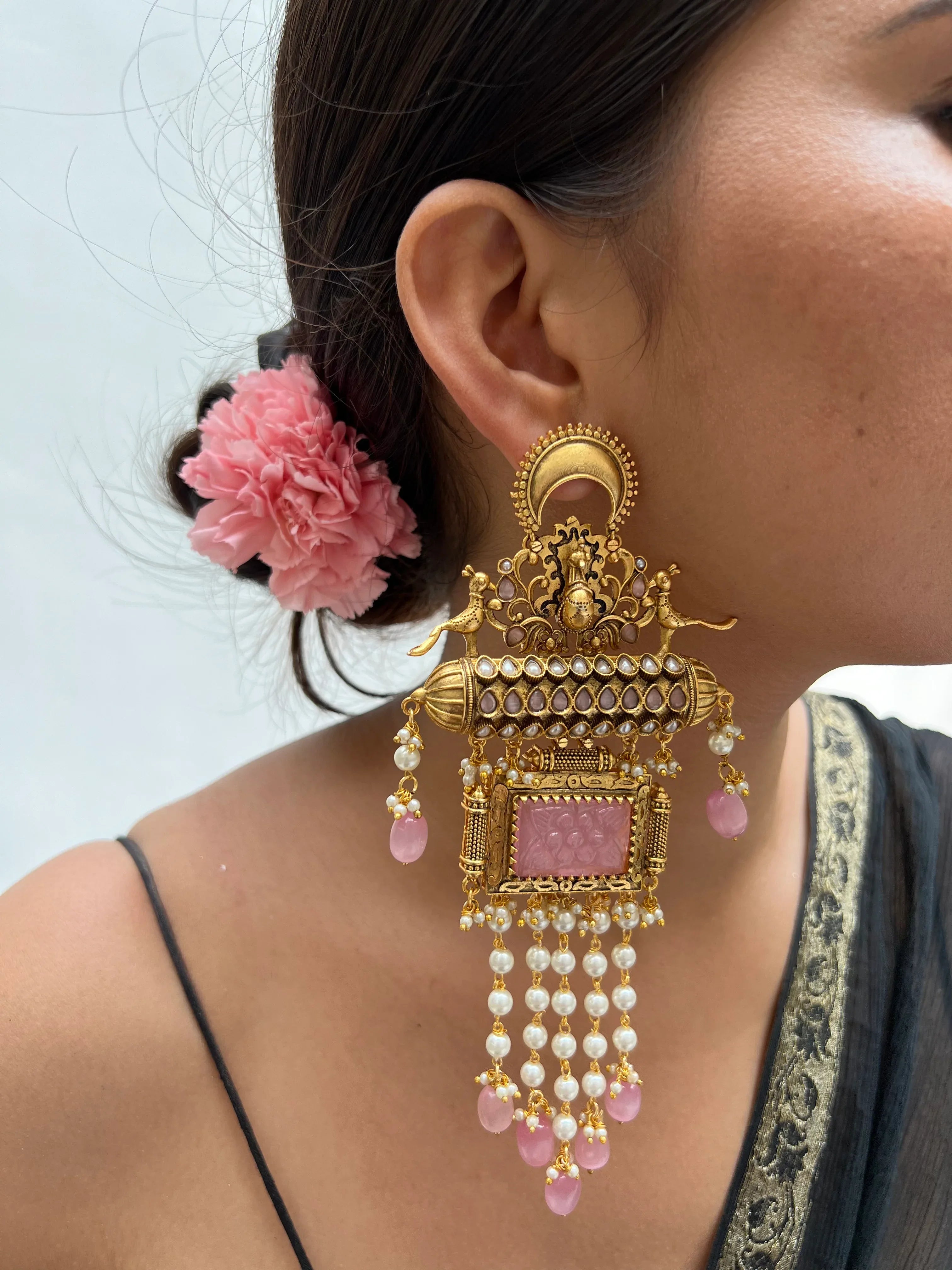 Shanaya Pearl Danglers - Jhaanjhariya