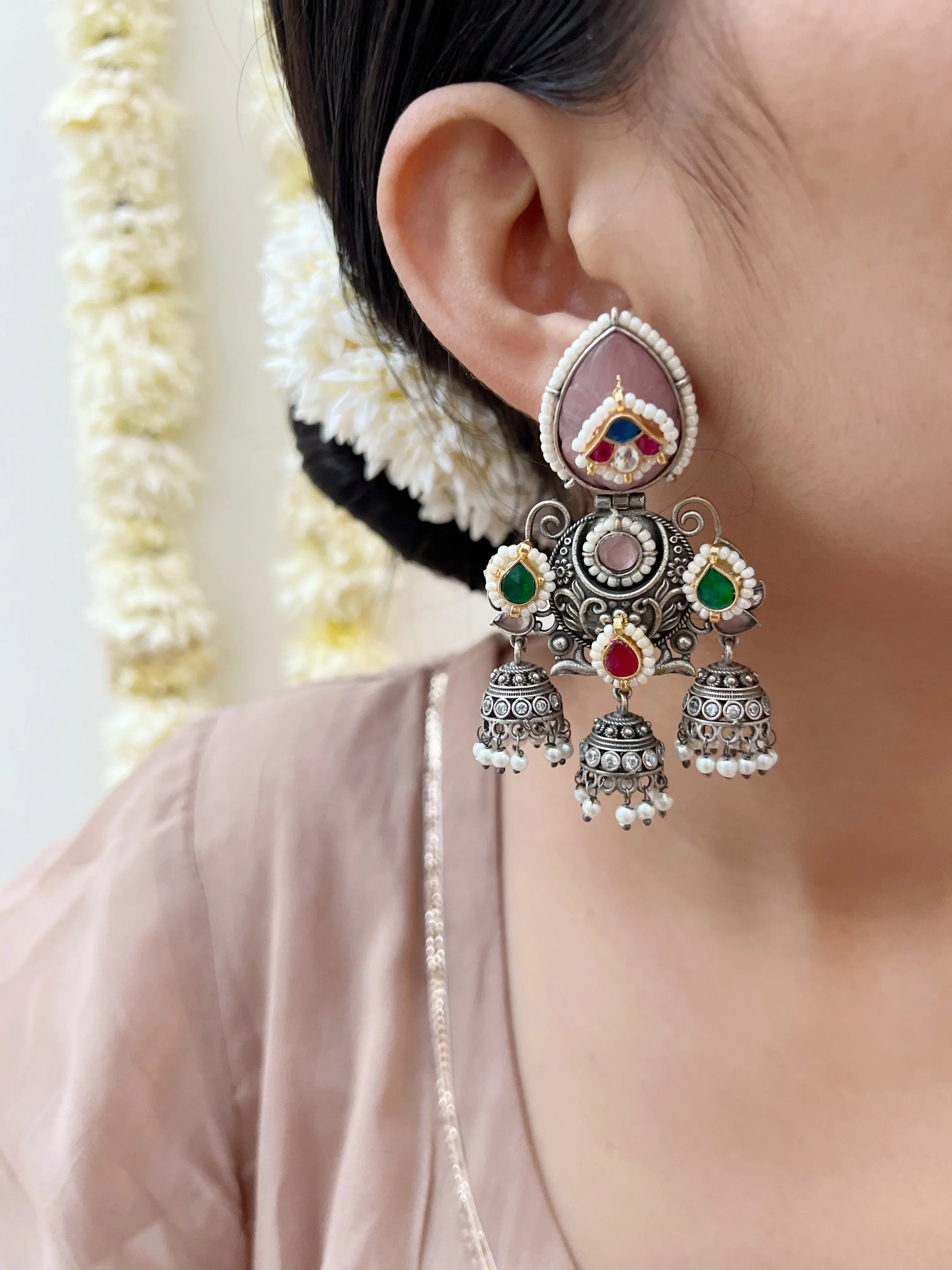 Shikaara Paanchi Earrings - Jhaanjhariya