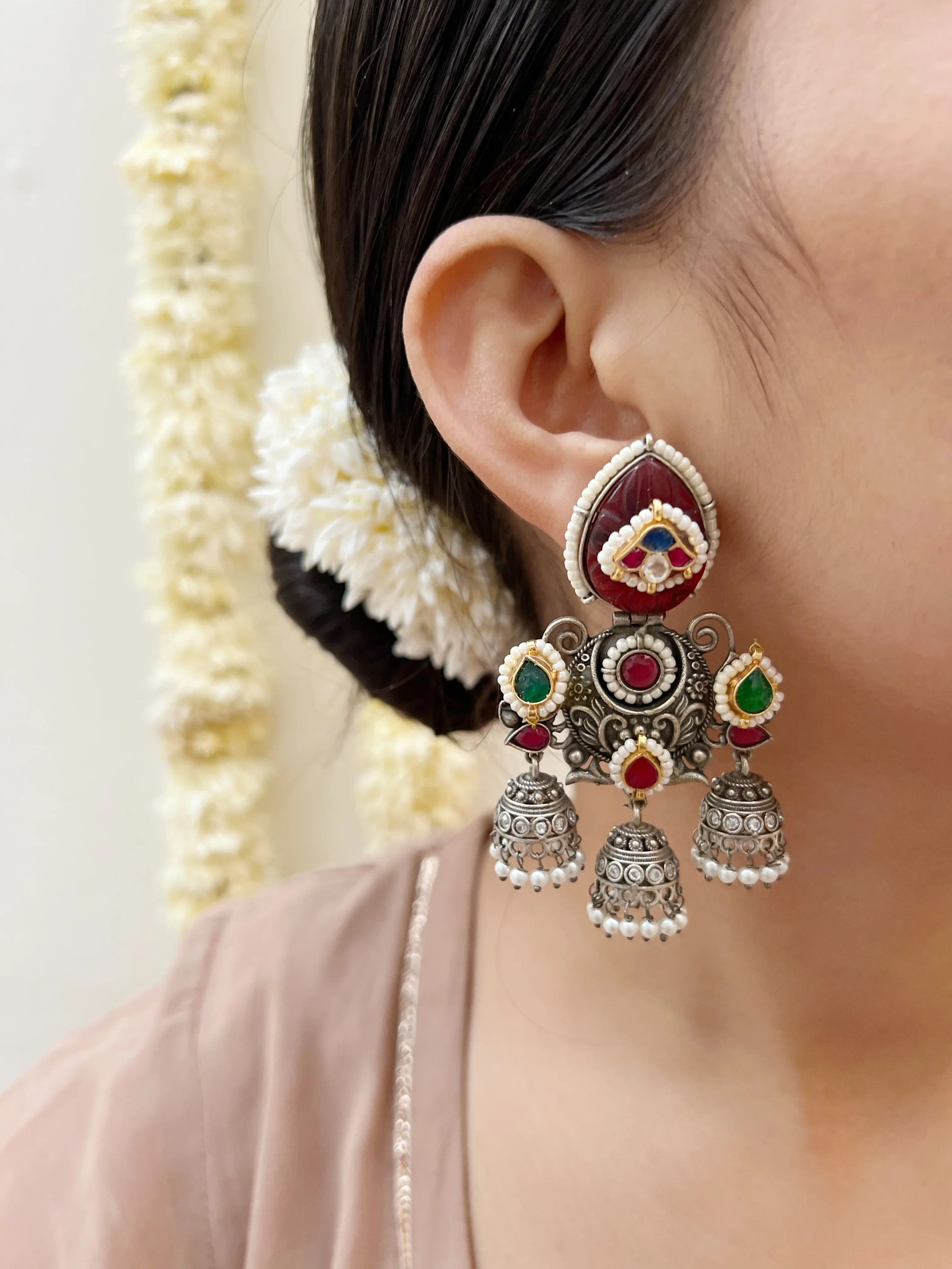 Shikaara Paanchi Earrings - Jhaanjhariya